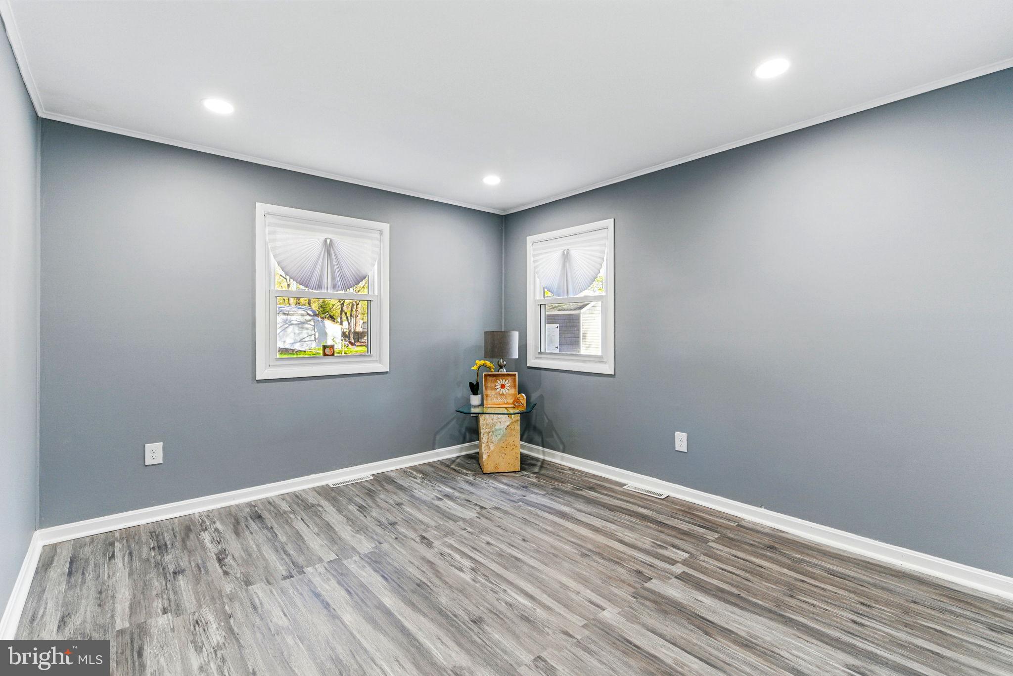 FORREST PARK - Residential