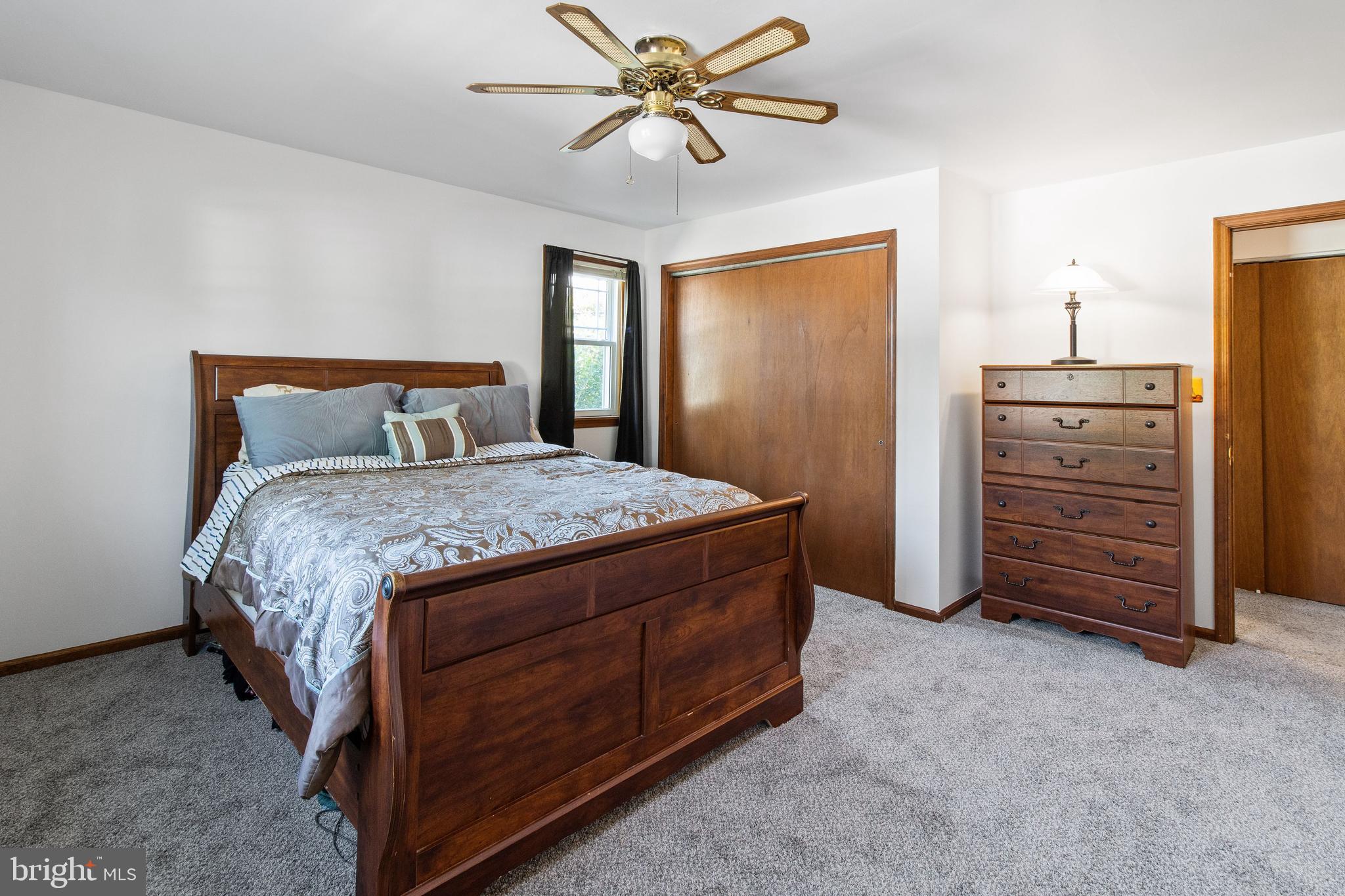 CORNWELLS MANOR - Residential