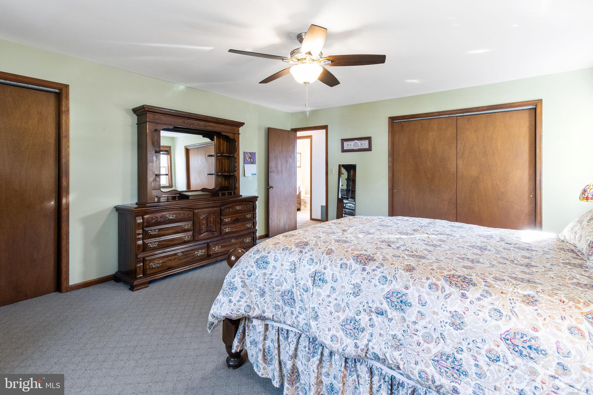 CORNWELLS MANOR - Residential