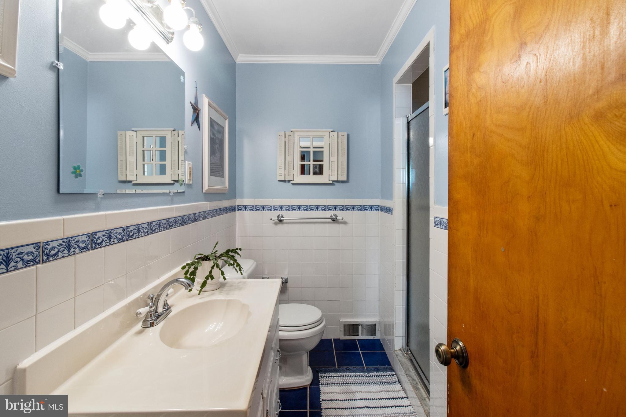 CORNWELLS MANOR - Residential