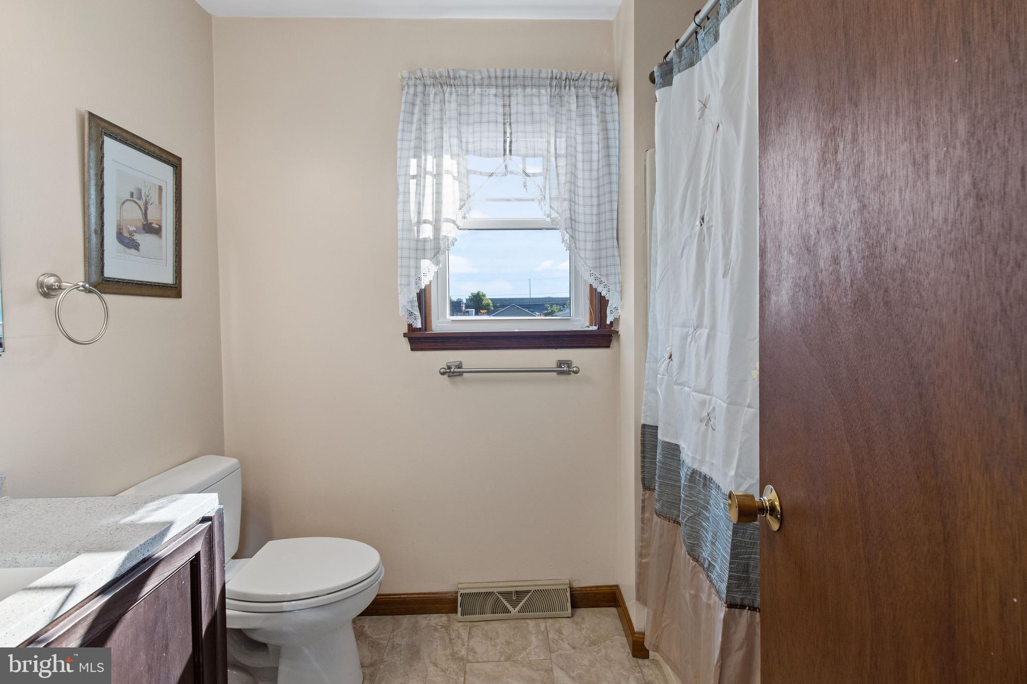 CORNWELLS MANOR - Residential