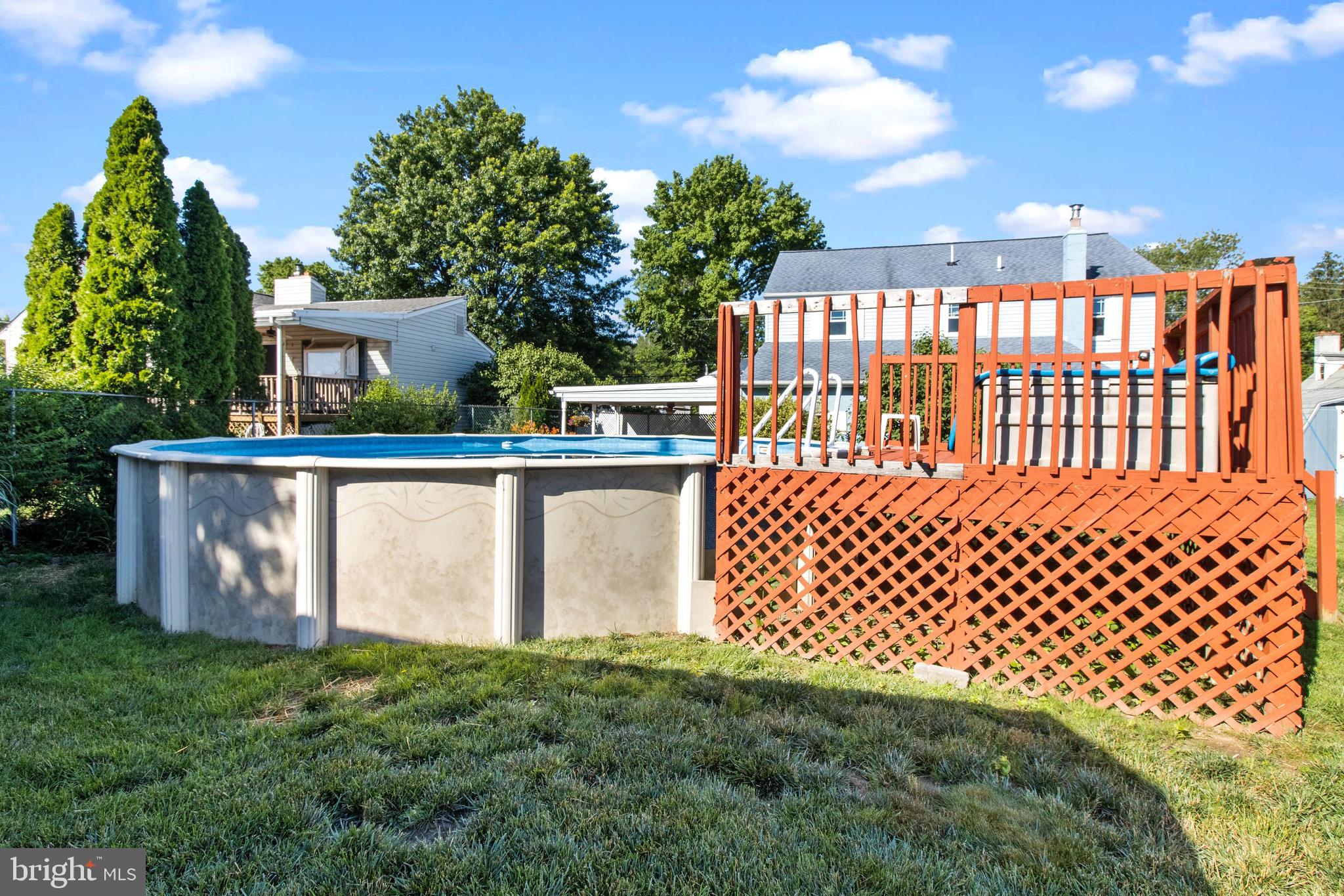 CORNWELLS MANOR - Residential