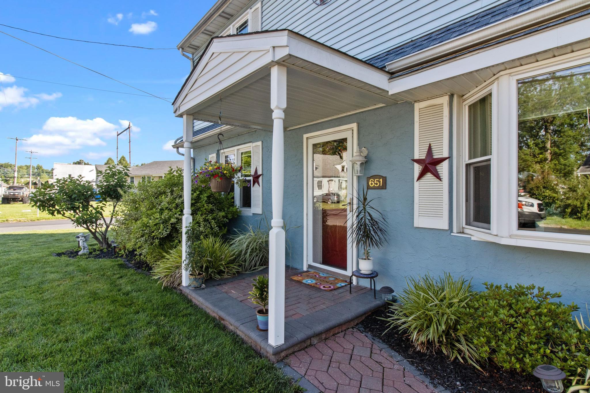 CORNWELLS MANOR - Residential