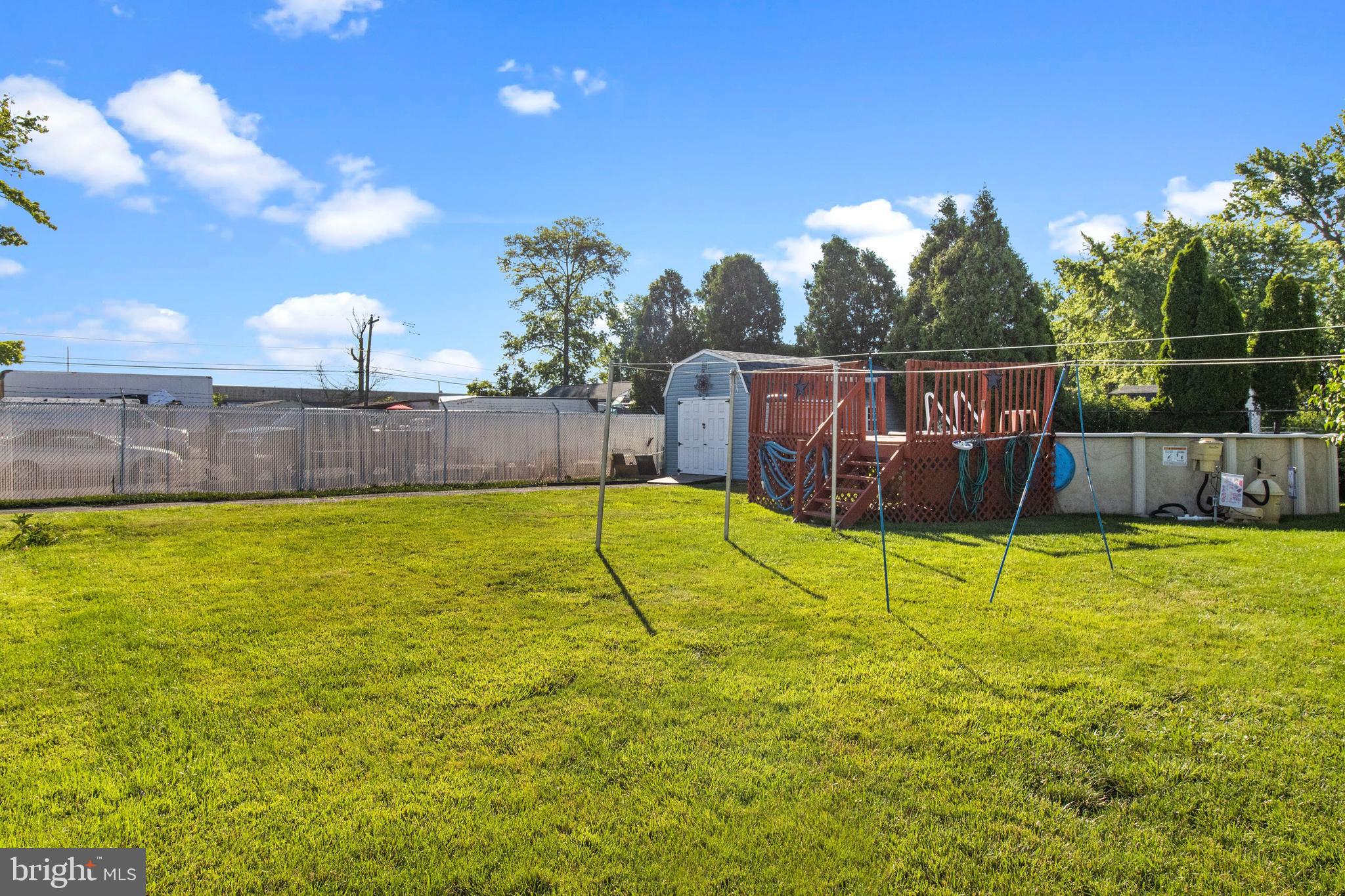 CORNWELLS MANOR - Residential