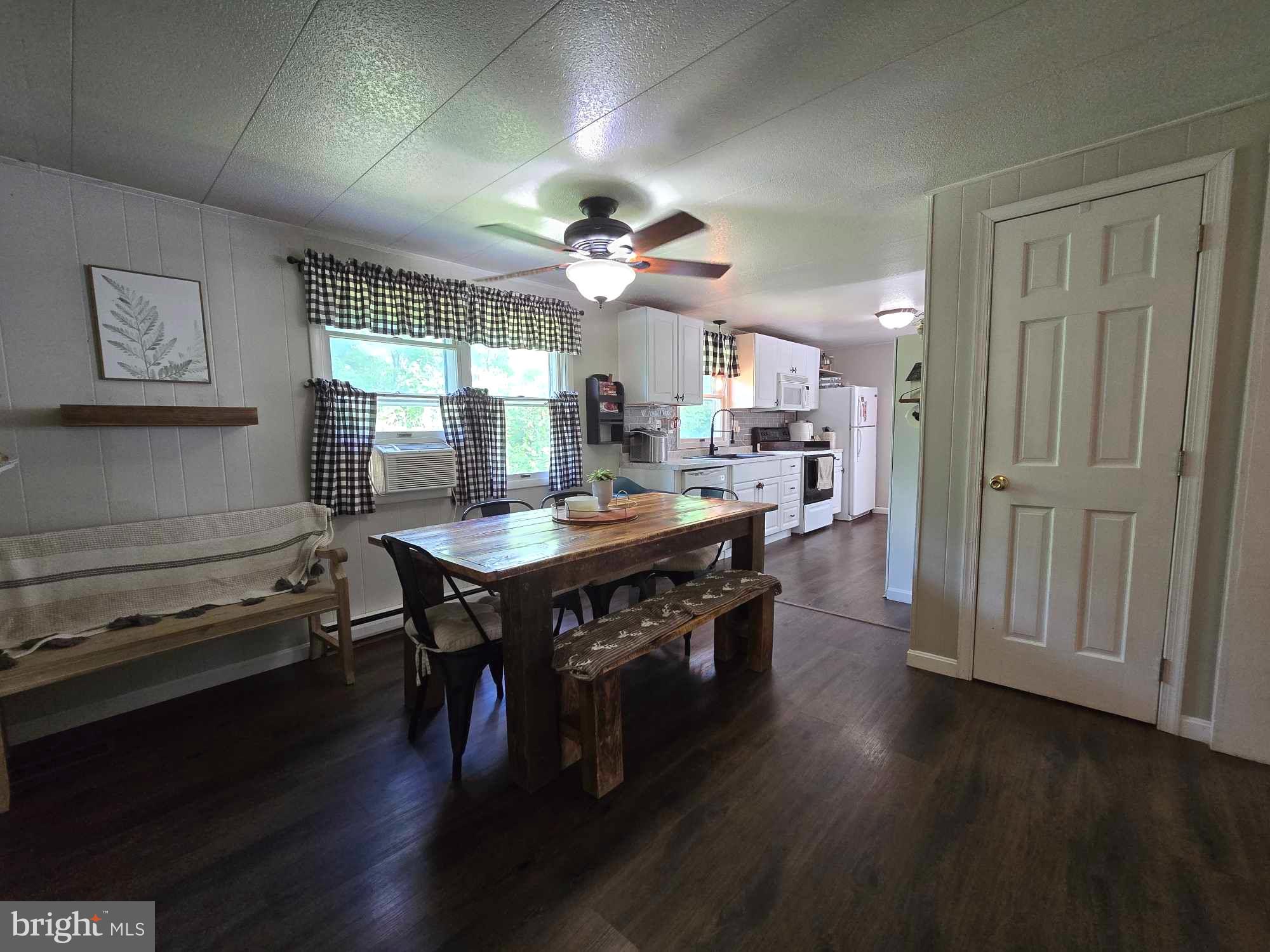 MARTIN TERRACE - Residential