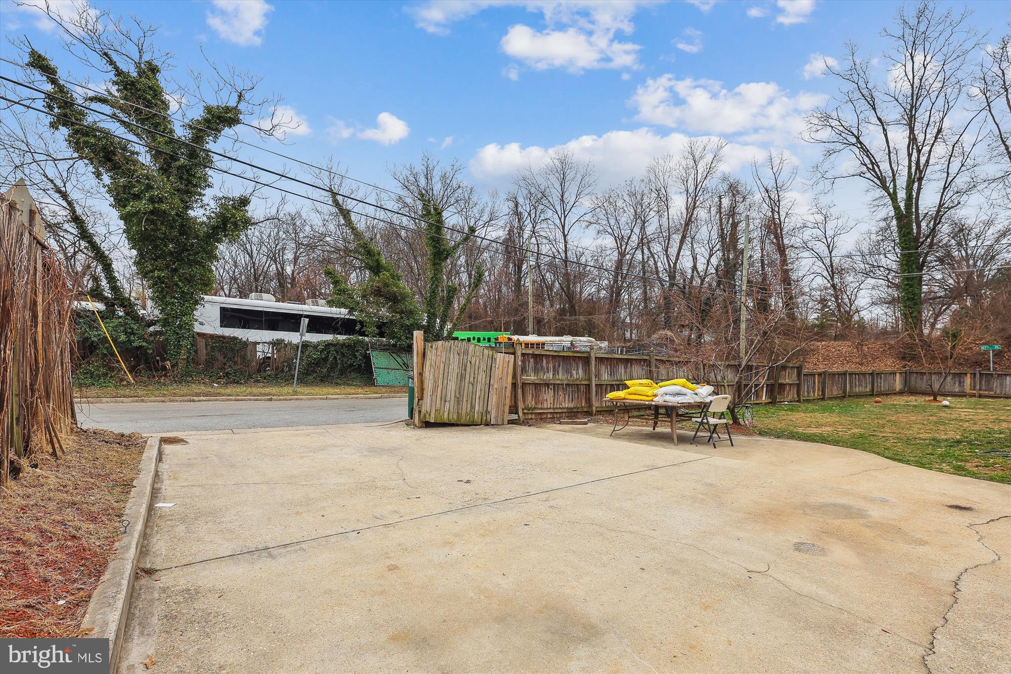 CAPITOL HEIGHTS - Residential