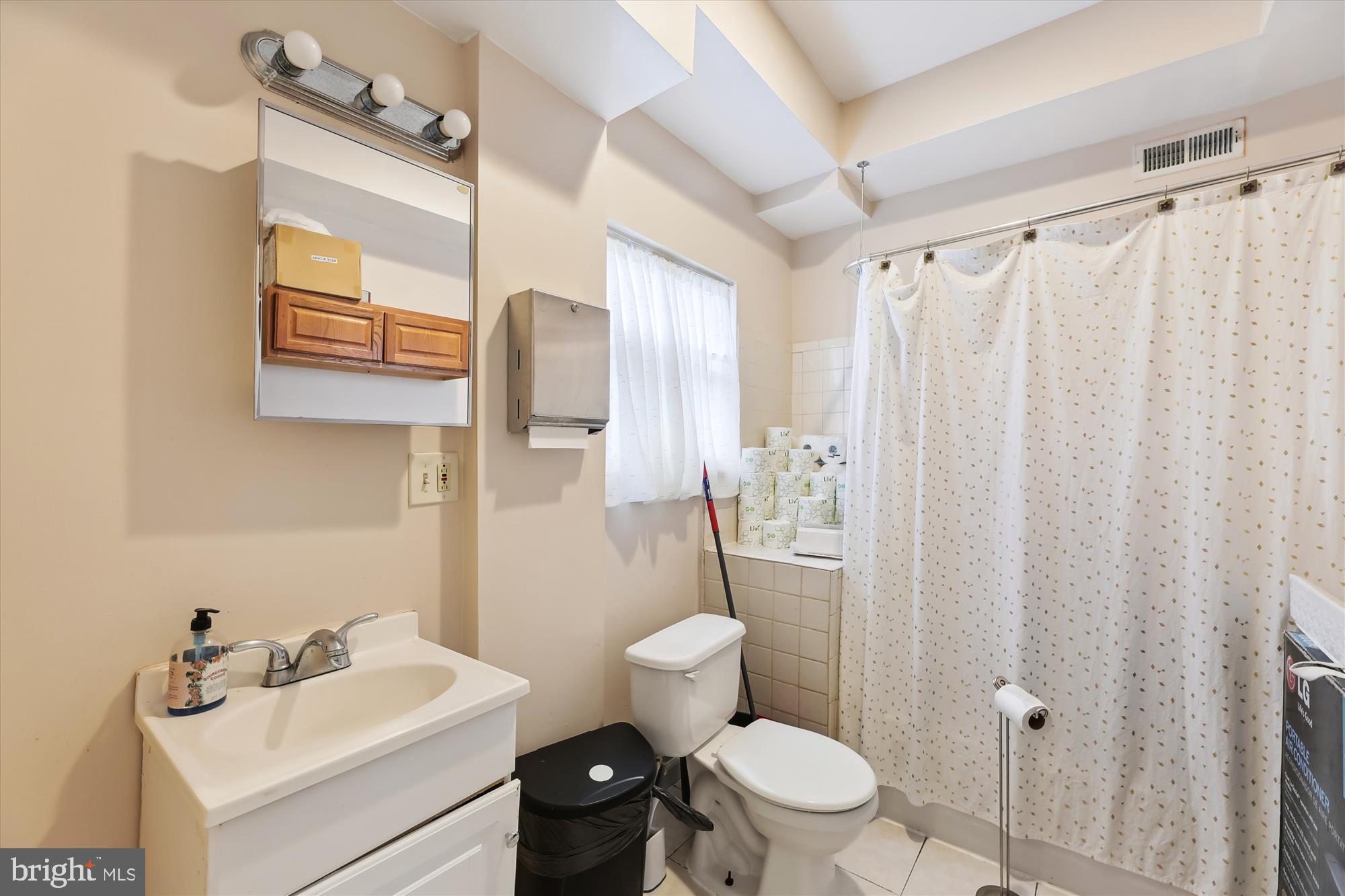 CAPITOL HEIGHTS - Residential