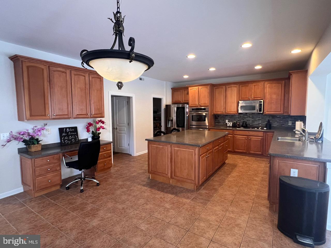 FARMINGTON - Residential