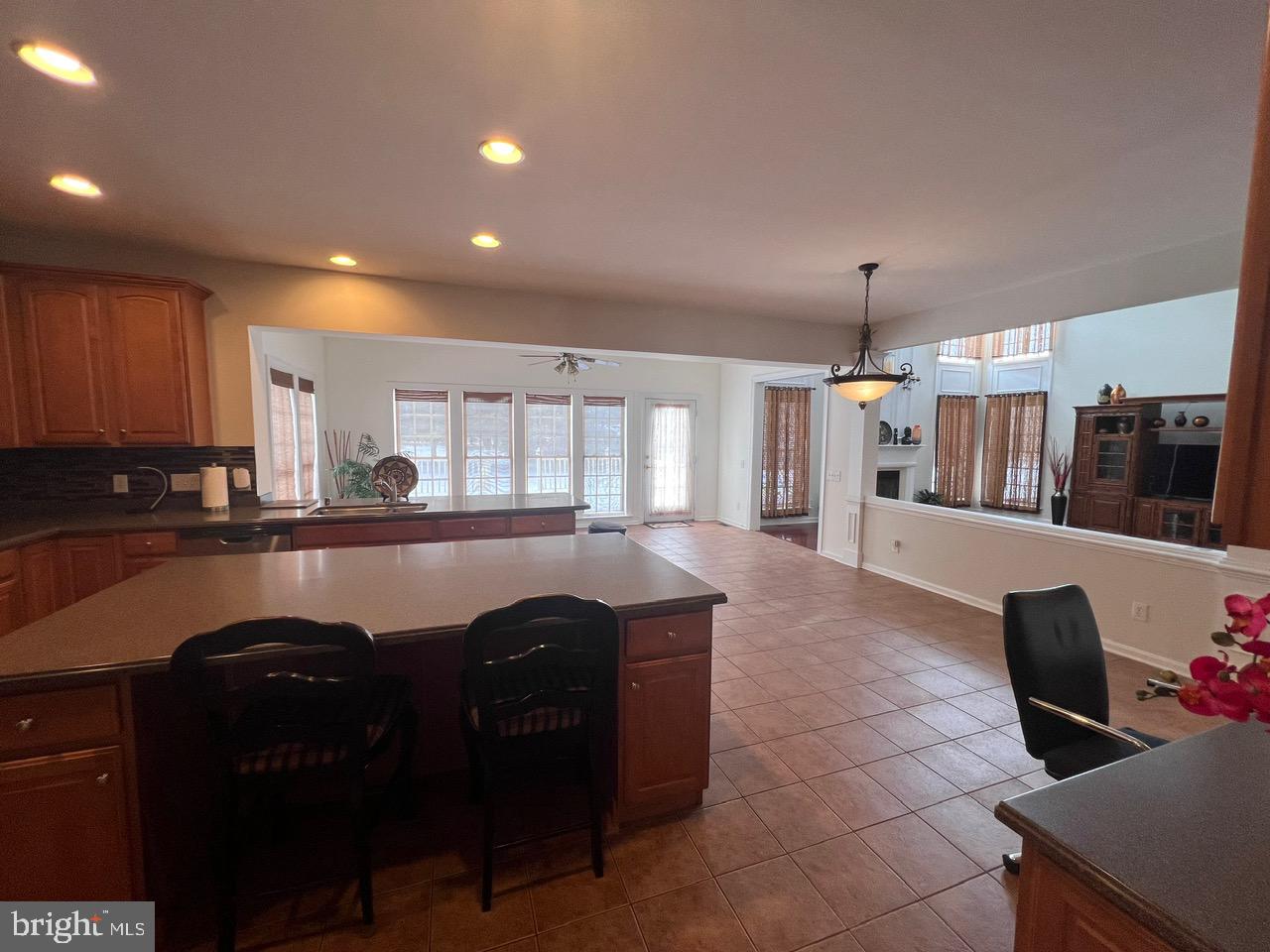 FARMINGTON - Residential