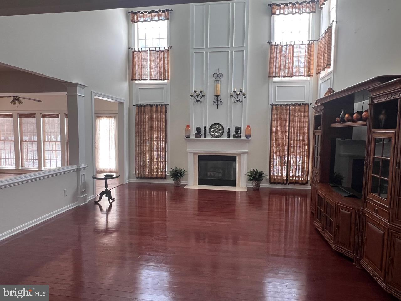 FARMINGTON - Residential