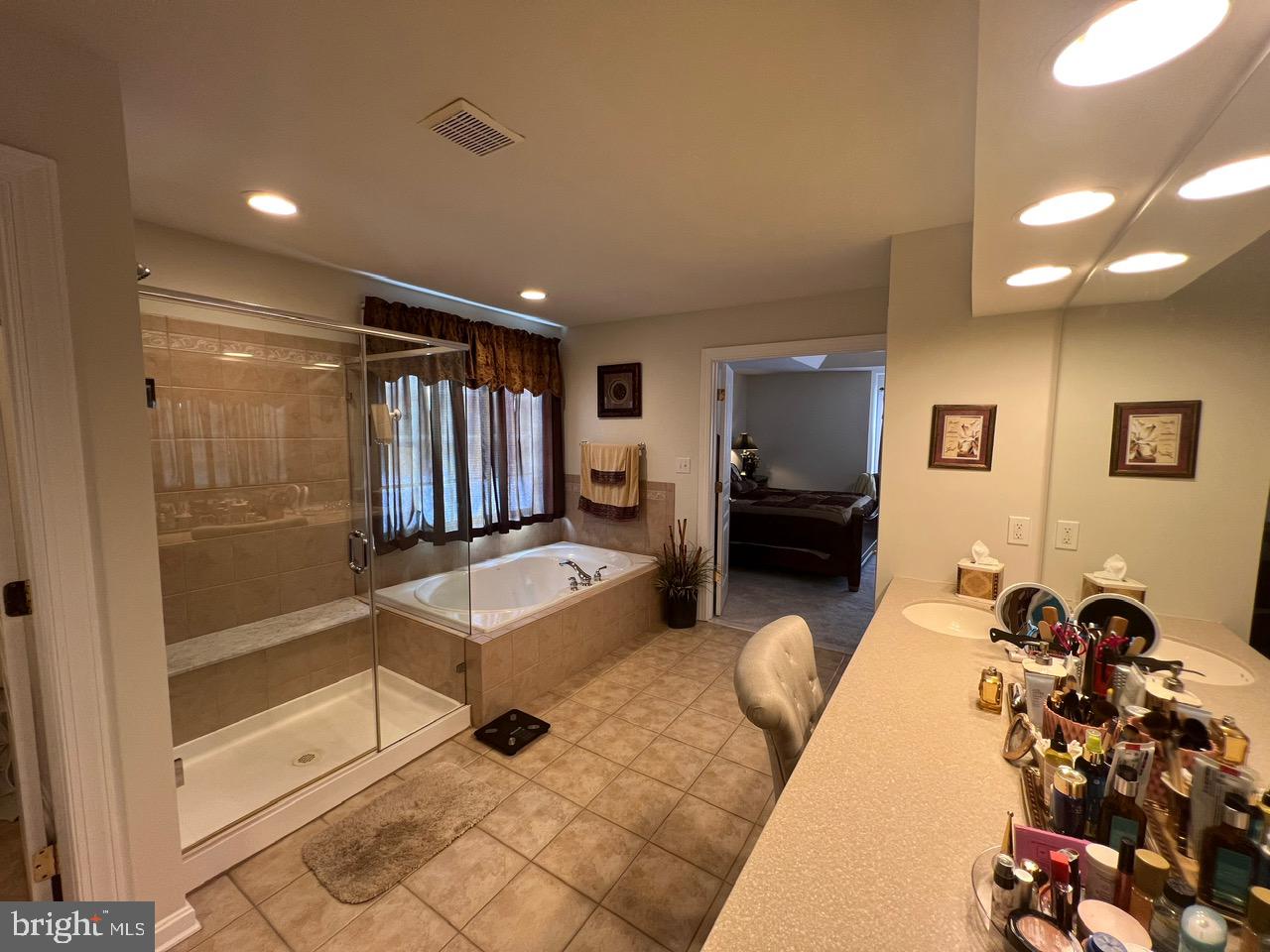 FARMINGTON - Residential