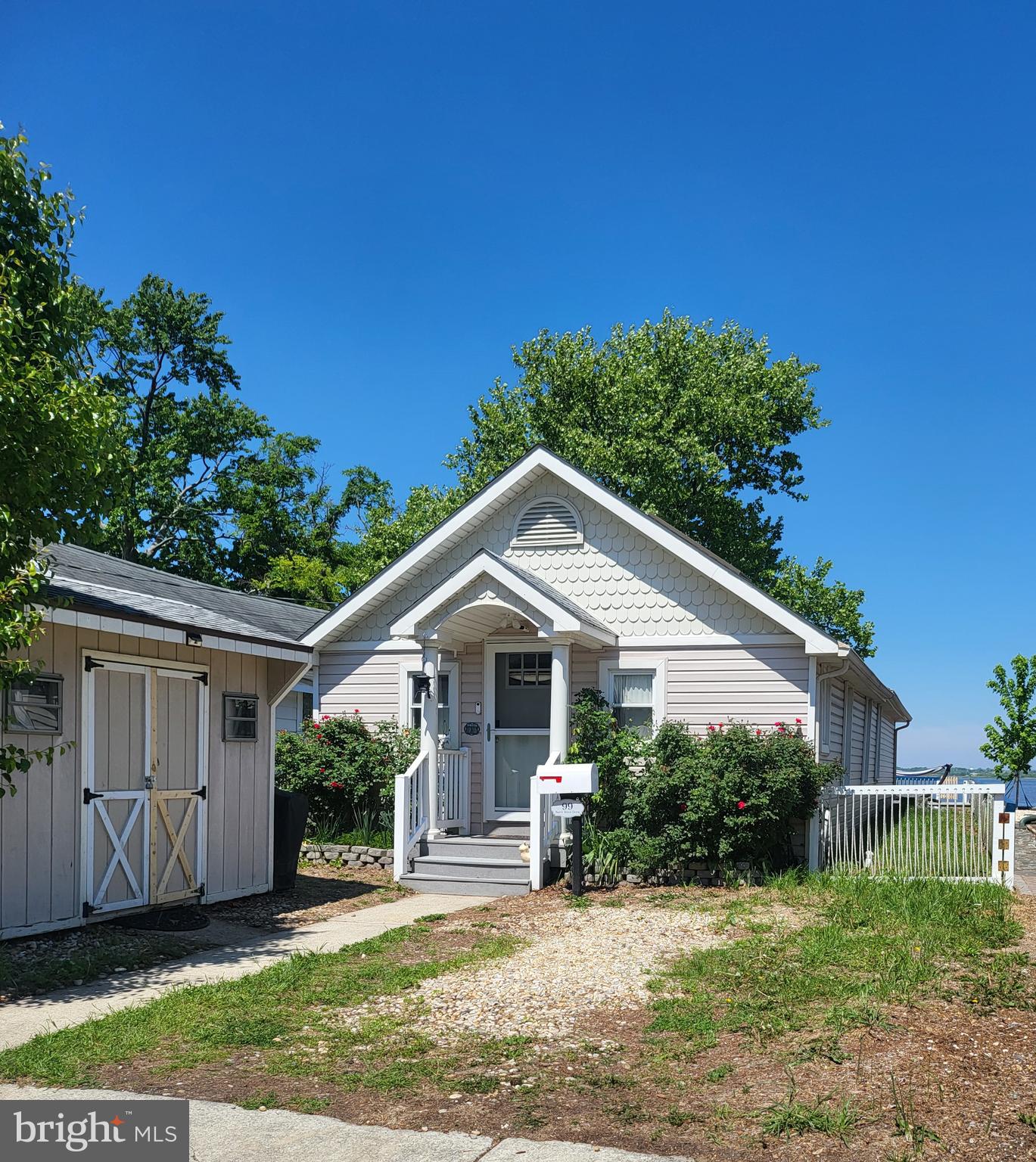 99 N RIVER DRIVE