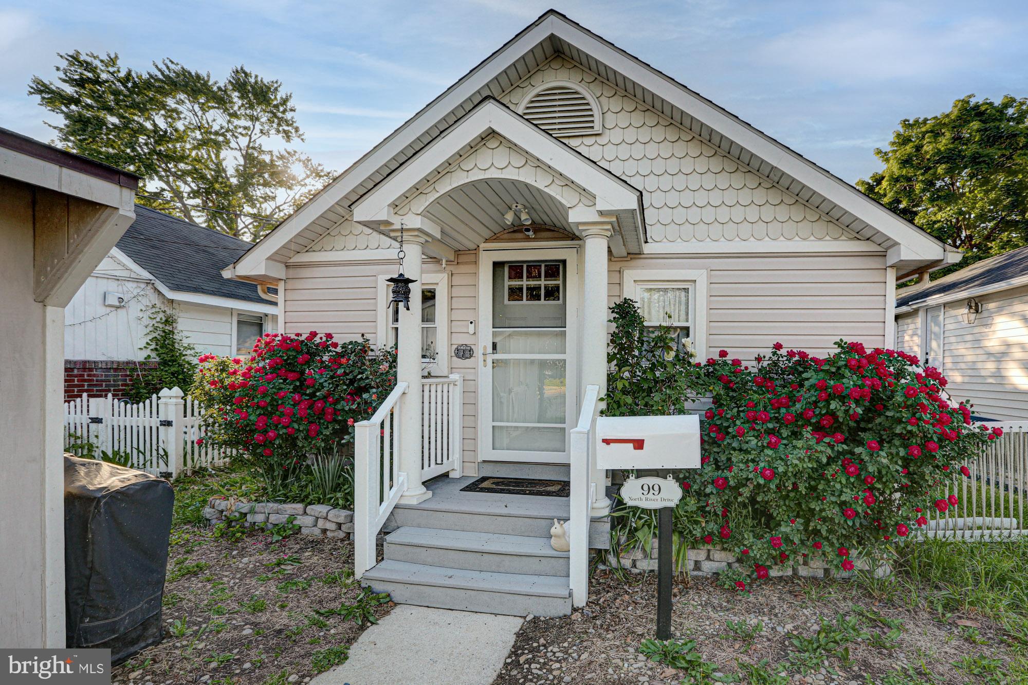 99 N RIVER DRIVE