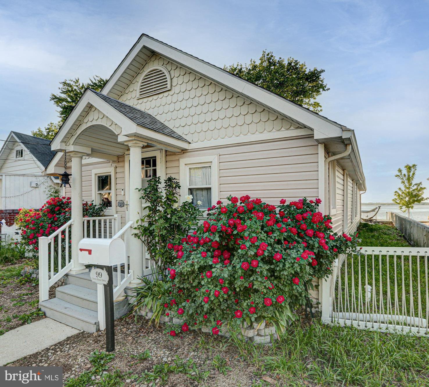 99 N RIVER DRIVE