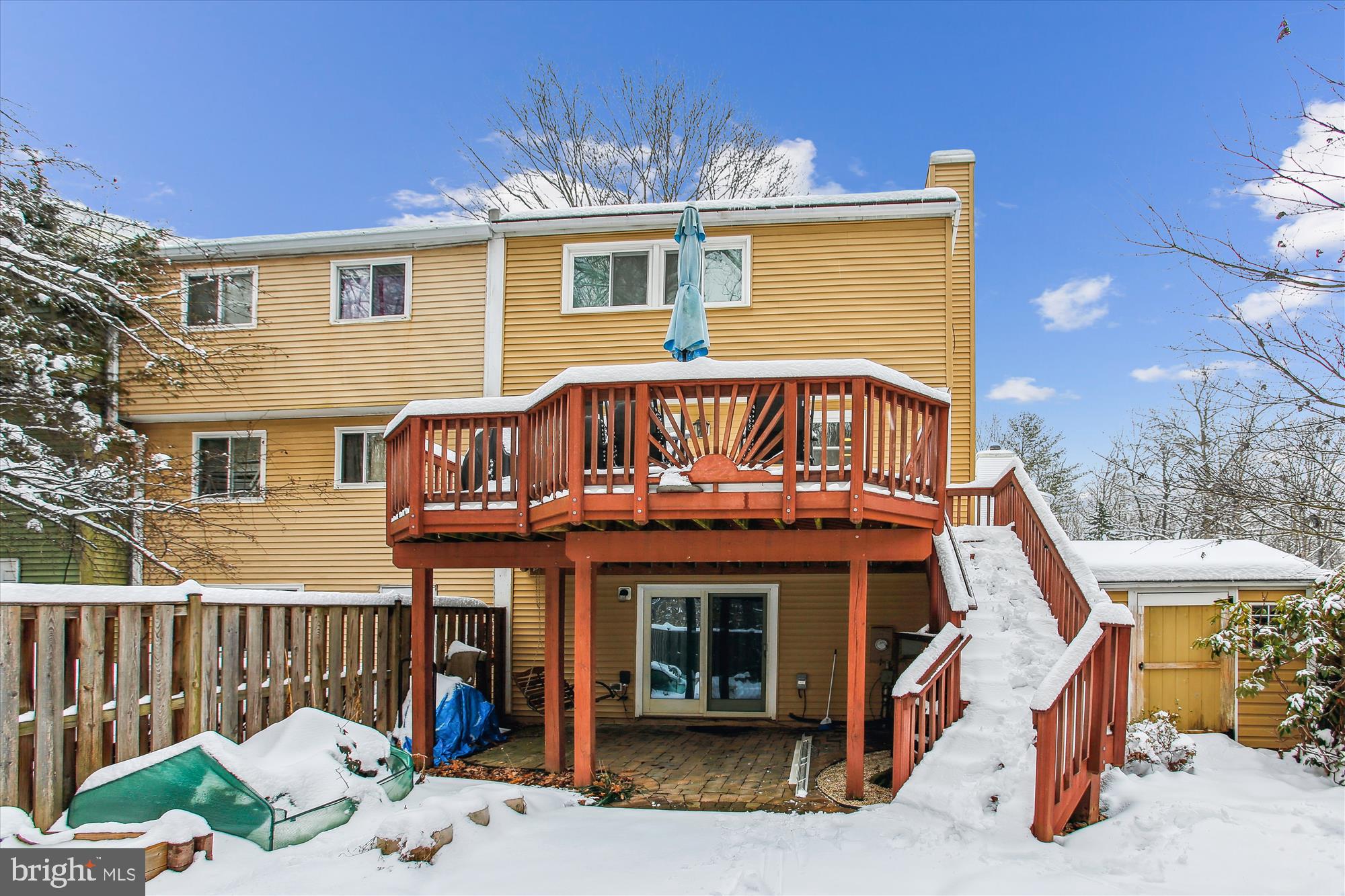 8192 CURVING CREEK COURT