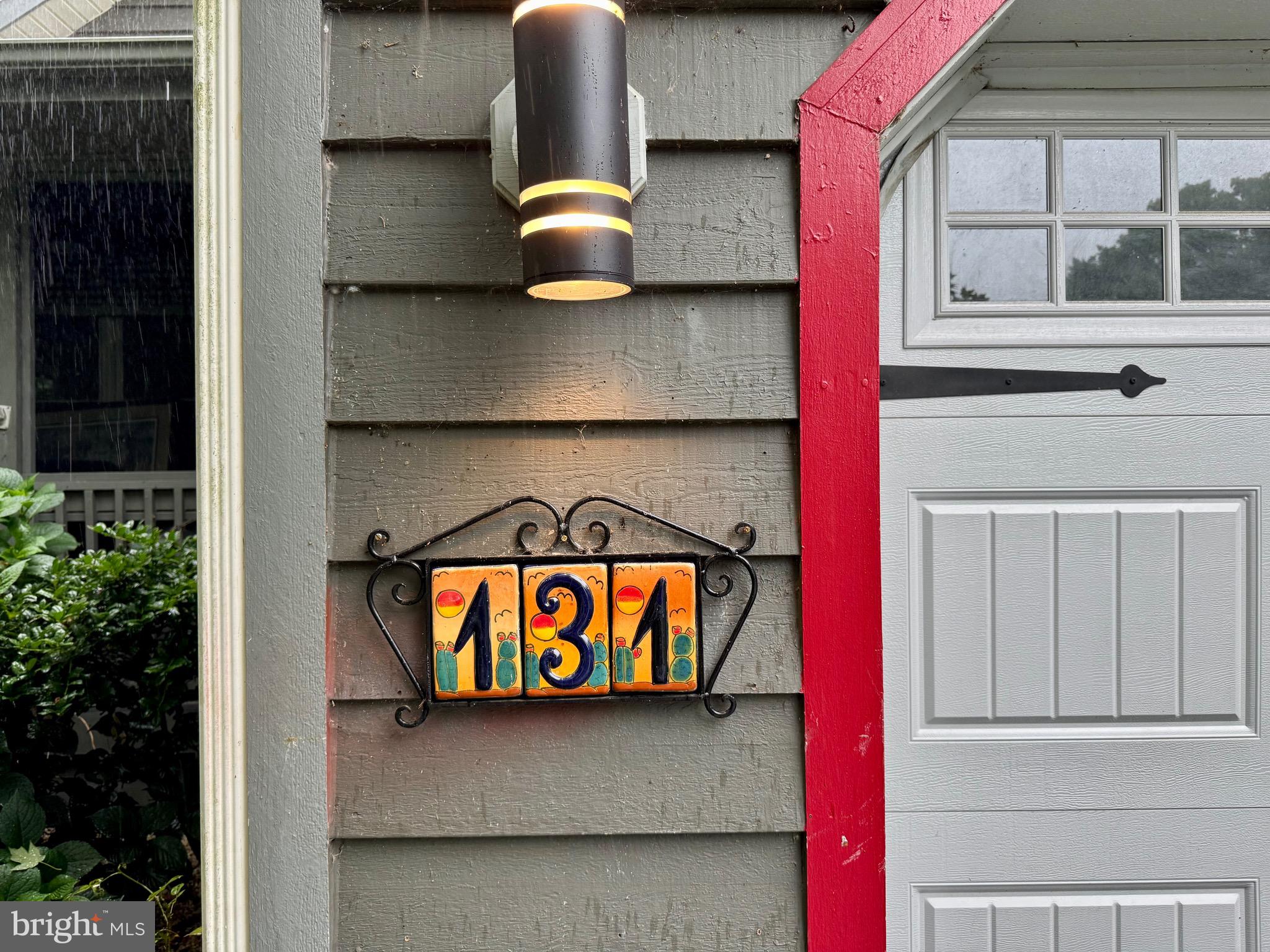 131 LAKESIDE DRIVE
