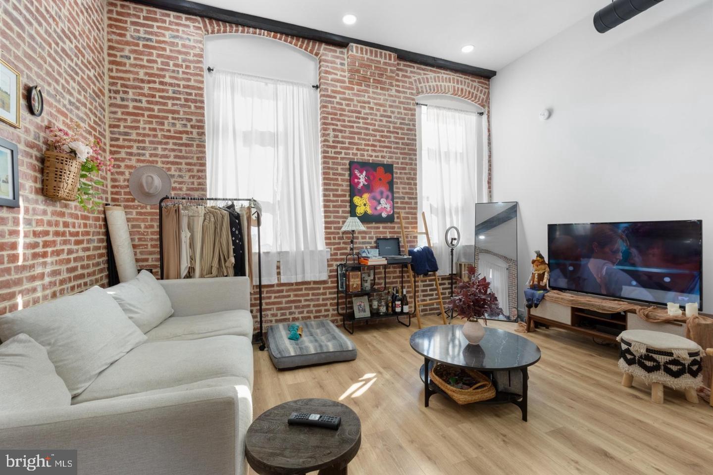 2045 TRENTON AVENUE 49