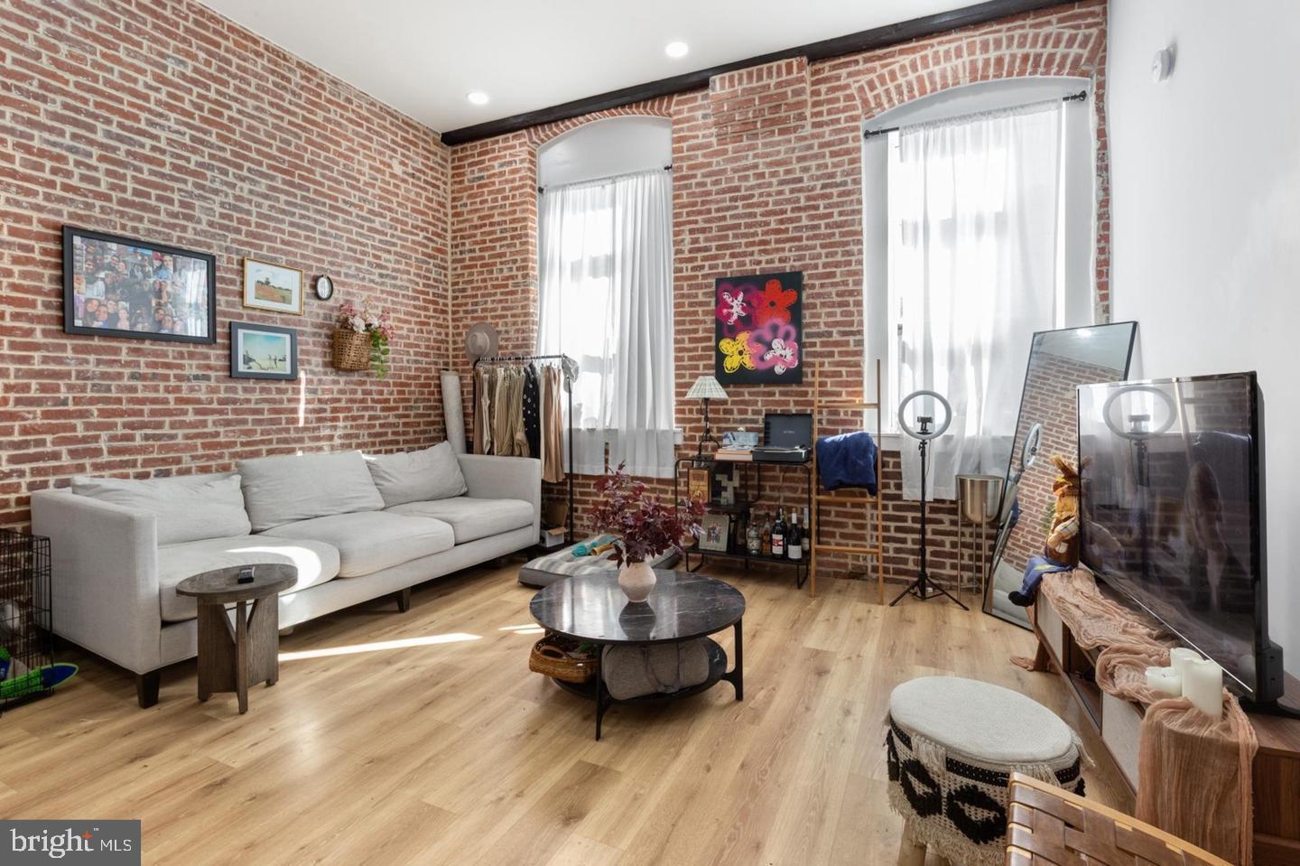 2045 TRENTON AVENUE 49