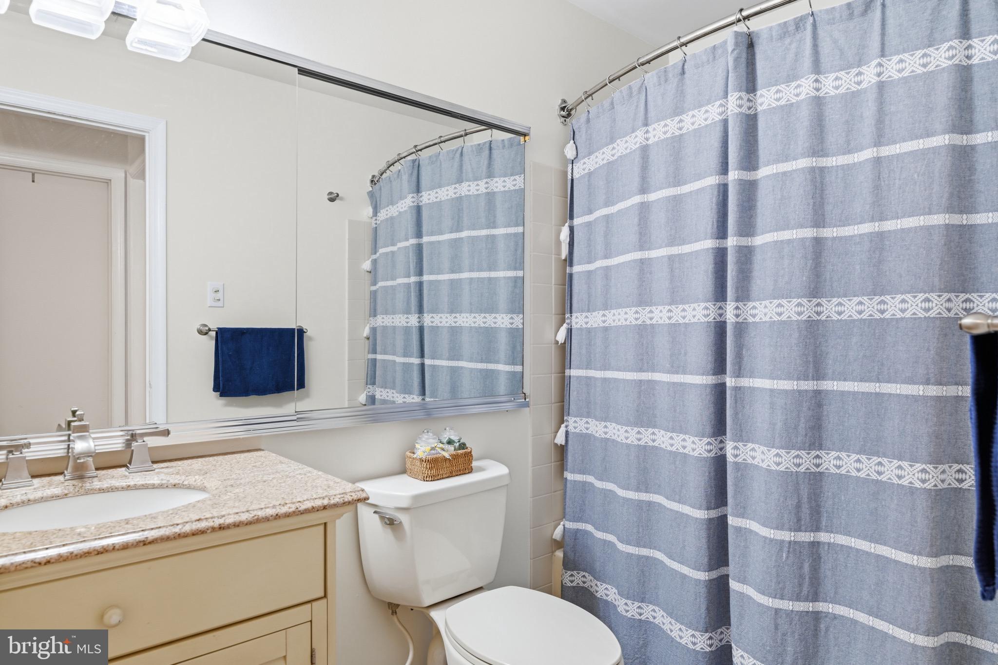 SAW MILL VALLEY - Residential