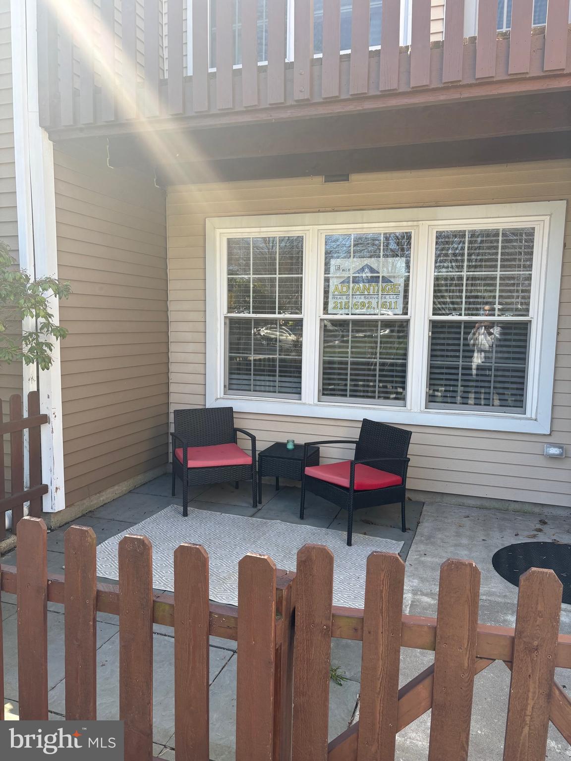 SAW MILL VALLEY - Residential