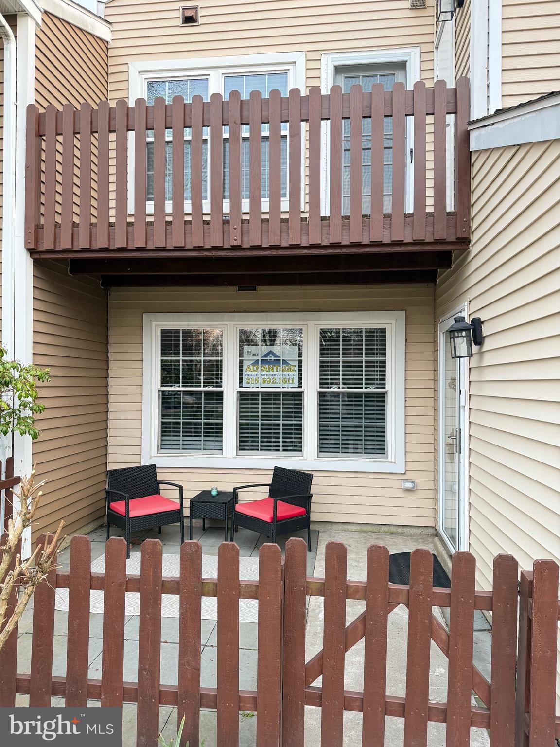 SAW MILL VALLEY - Residential