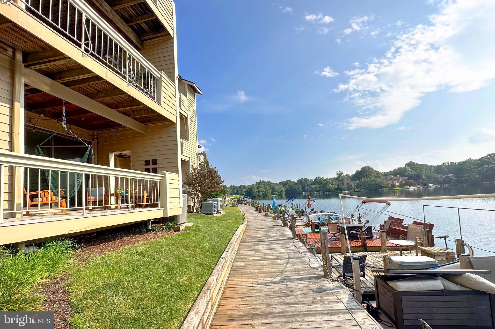 HARBOR POINT - Residential Lease