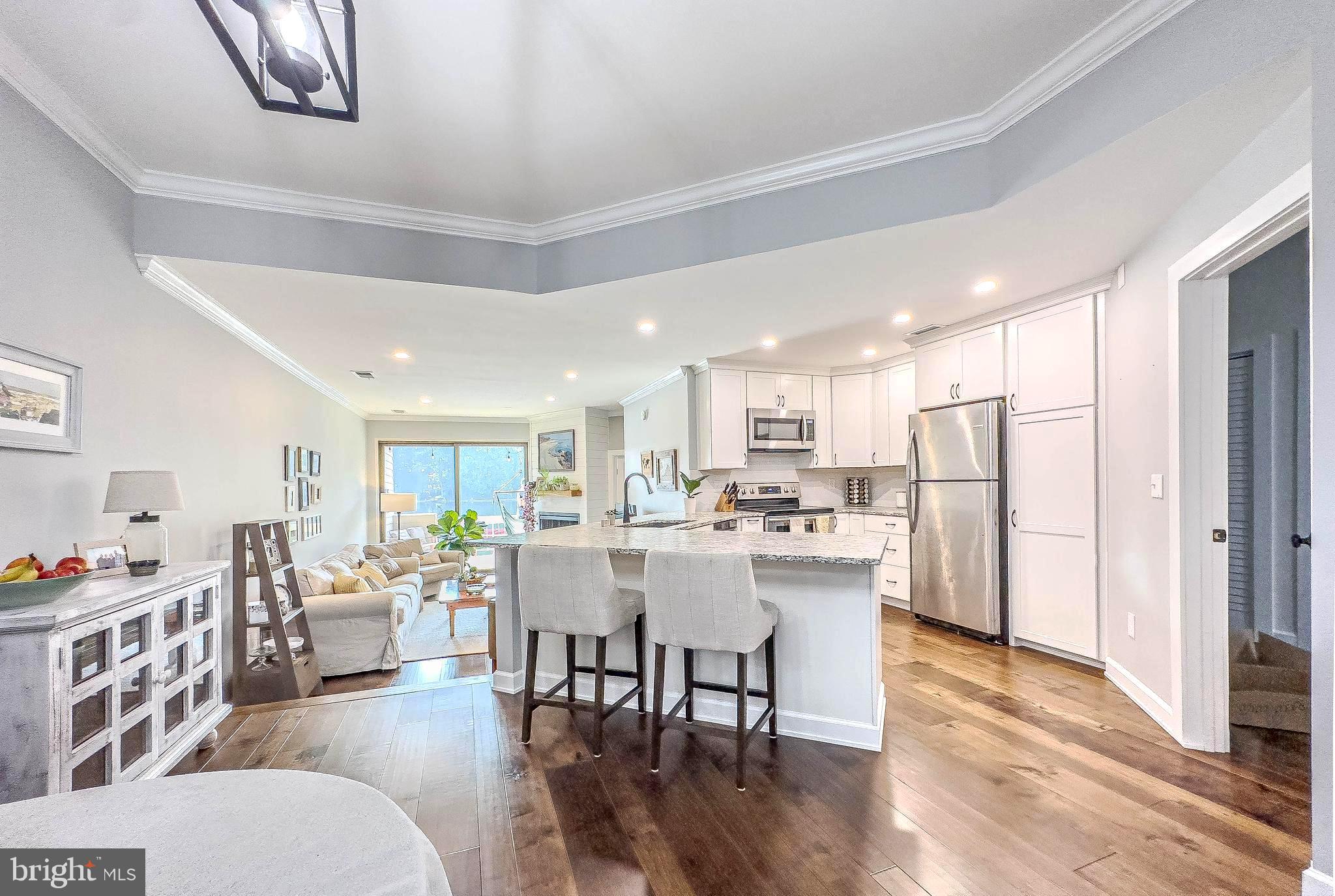 HARBOR POINT - Residential Lease