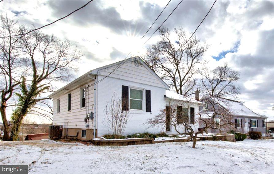 ROSEDALE - Residential