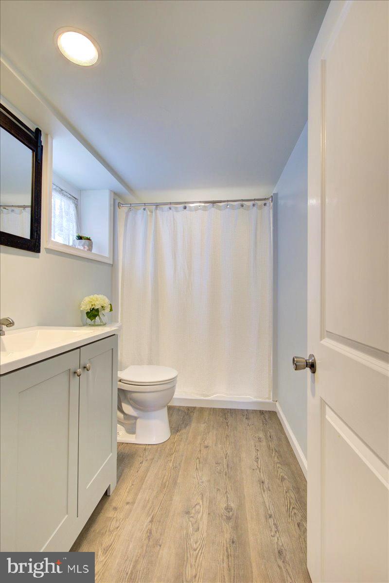 ROSEDALE - Residential