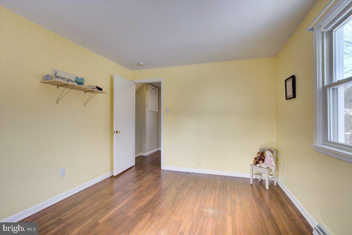 ROSEDALE - Residential