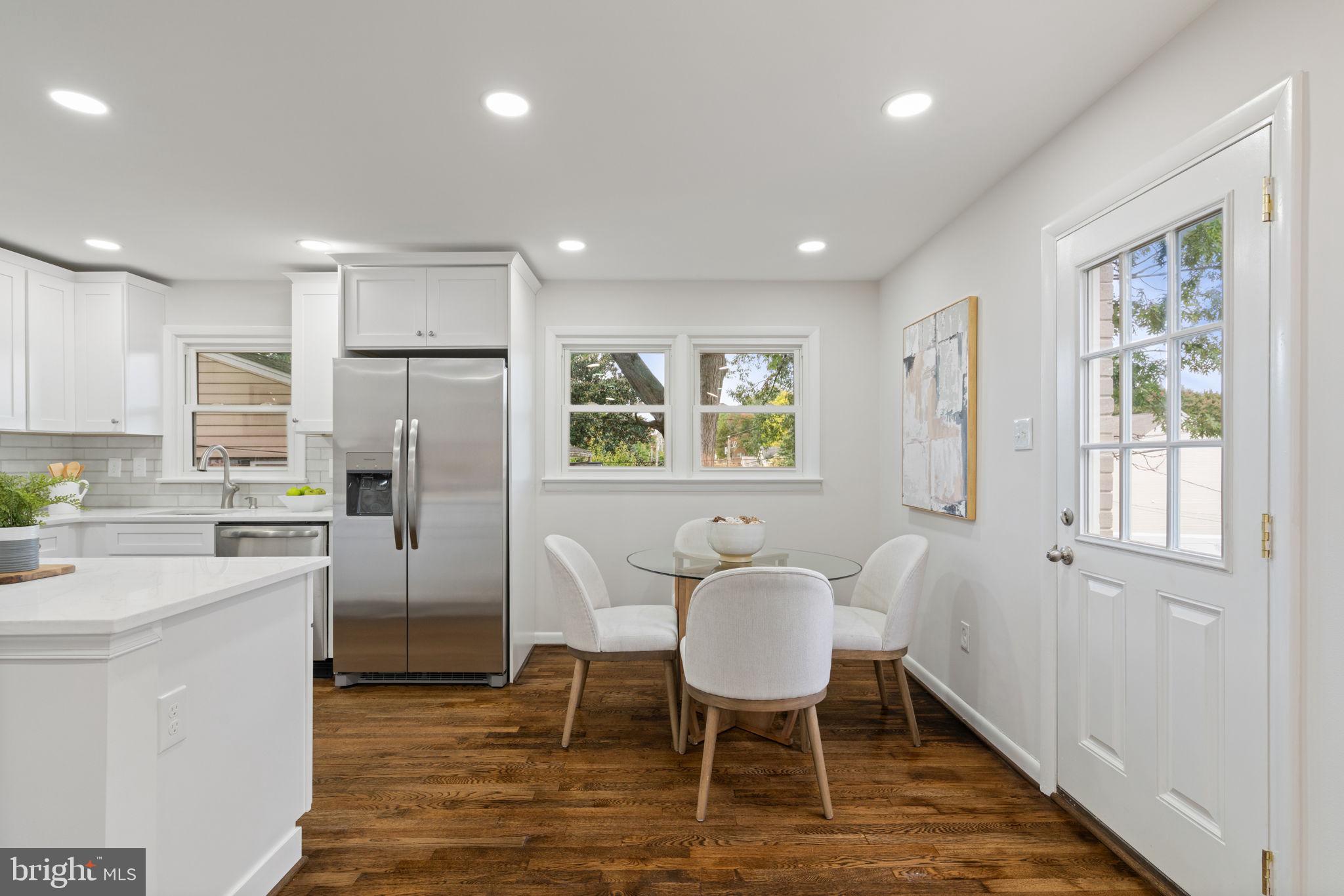 MEMORIAL HEIGHTS - Residential Lease