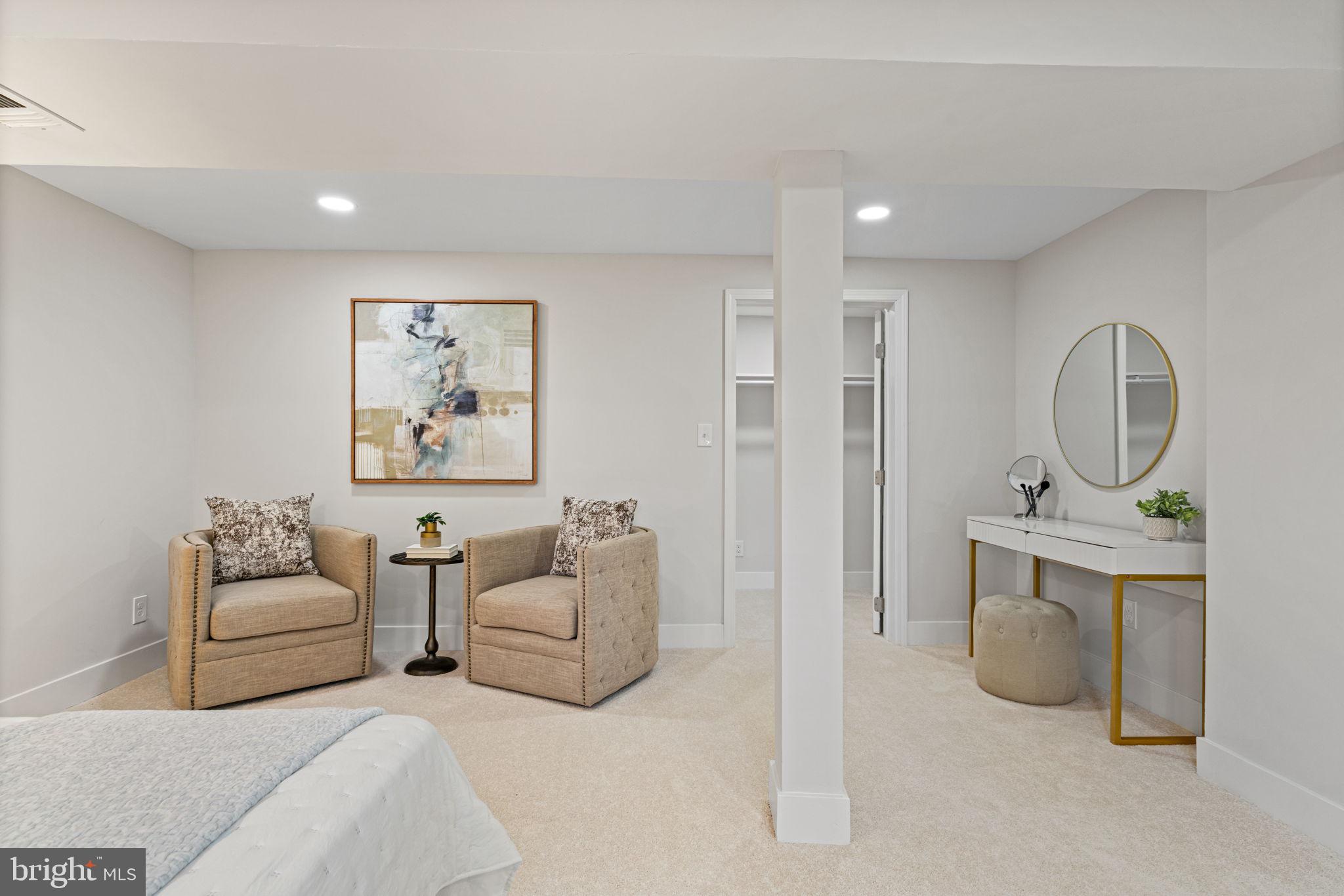 MEMORIAL HEIGHTS - Residential Lease