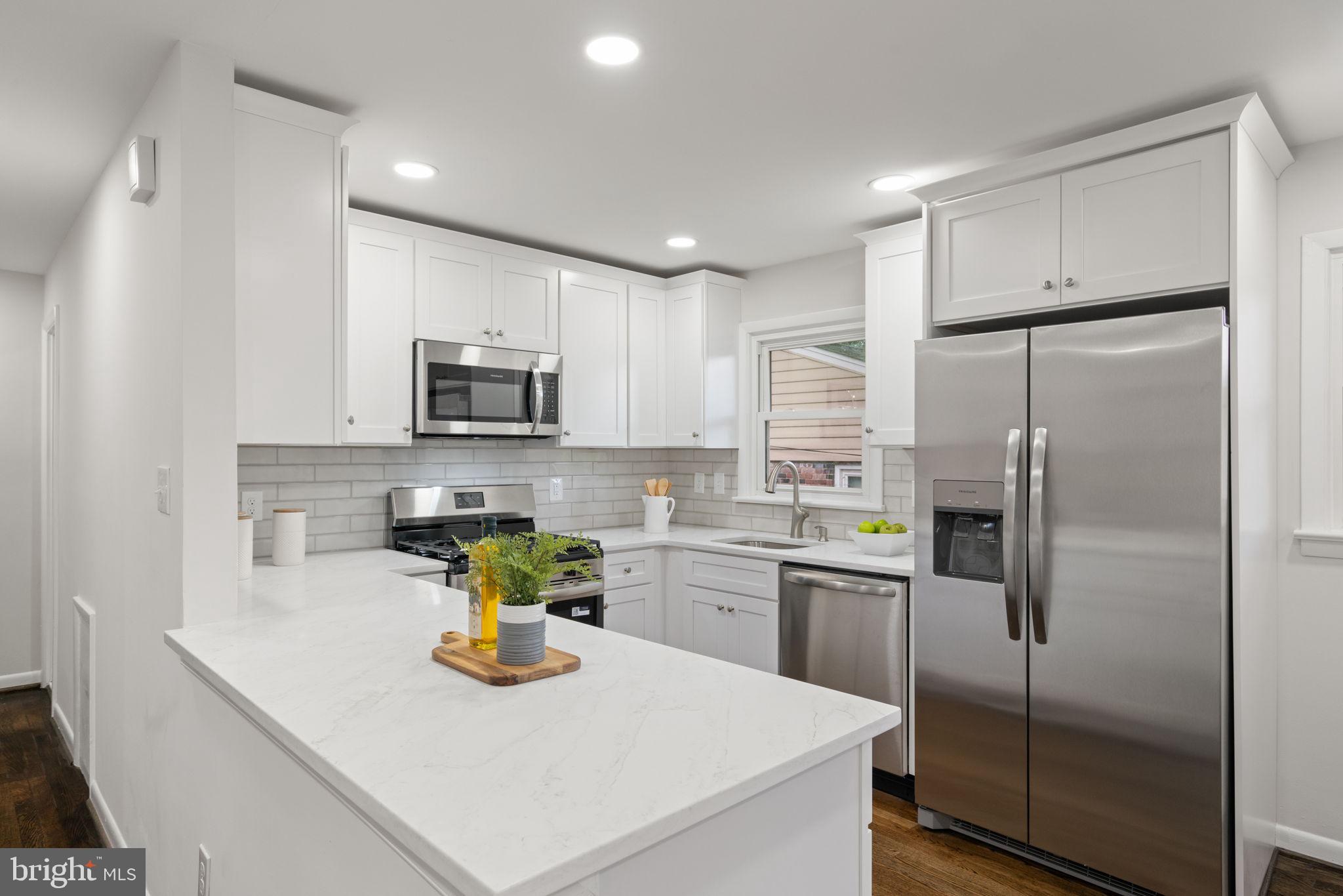 MEMORIAL HEIGHTS - Residential Lease