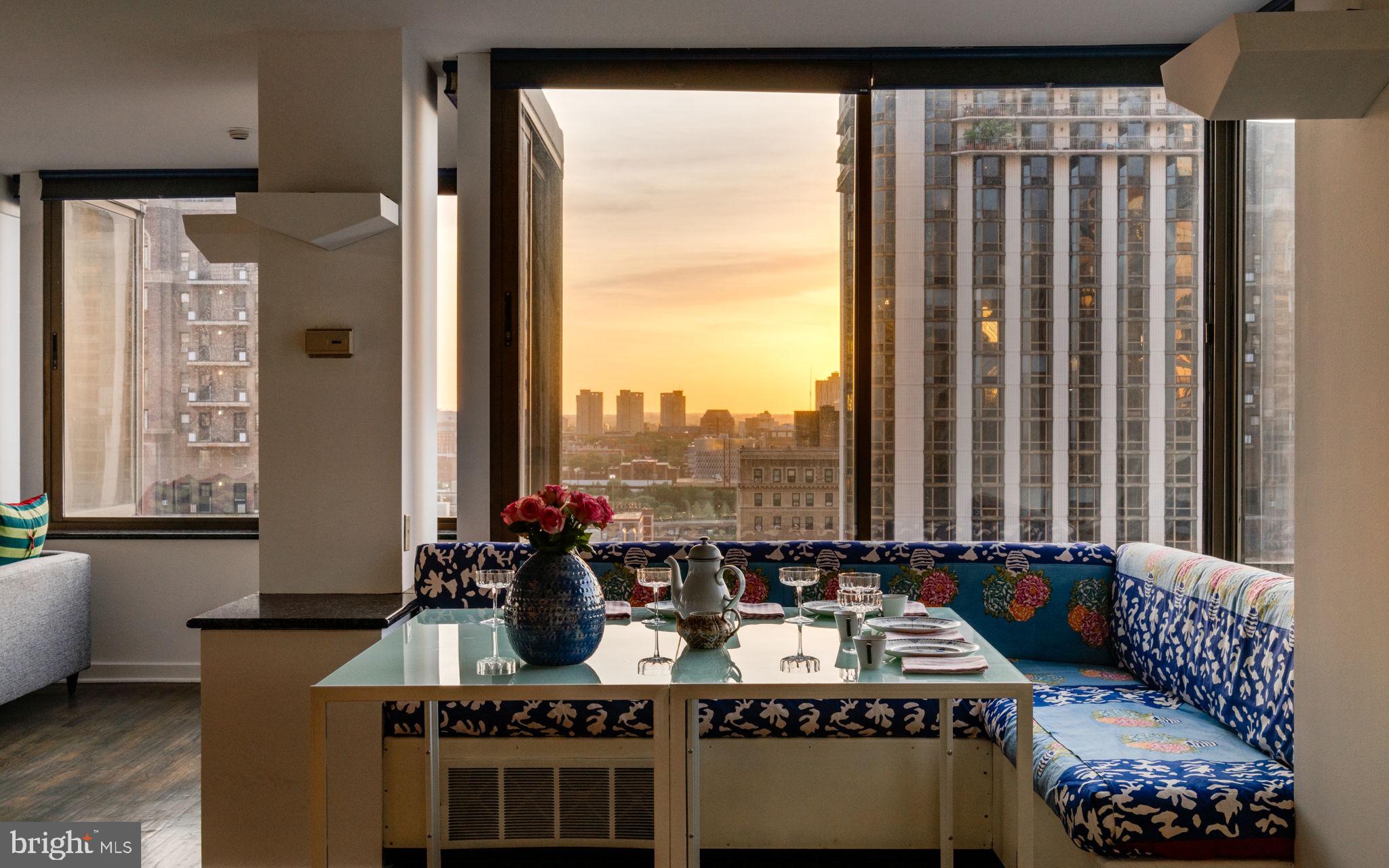 RITTENHOUSE SQUARE - Residential