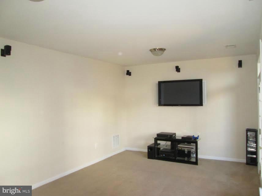 POTOMAC STATION - Residential