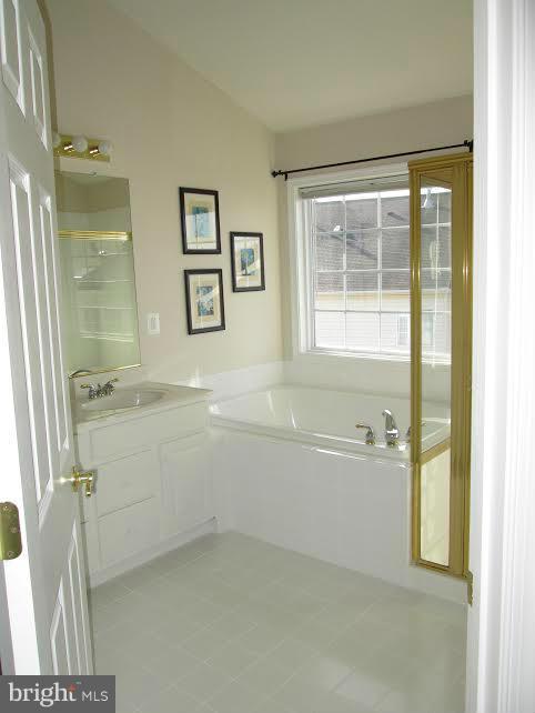 POTOMAC STATION - Residential