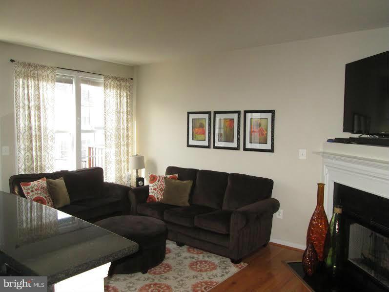 POTOMAC STATION - Residential