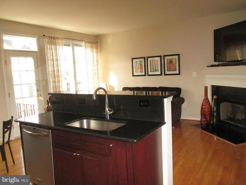 POTOMAC STATION - Residential