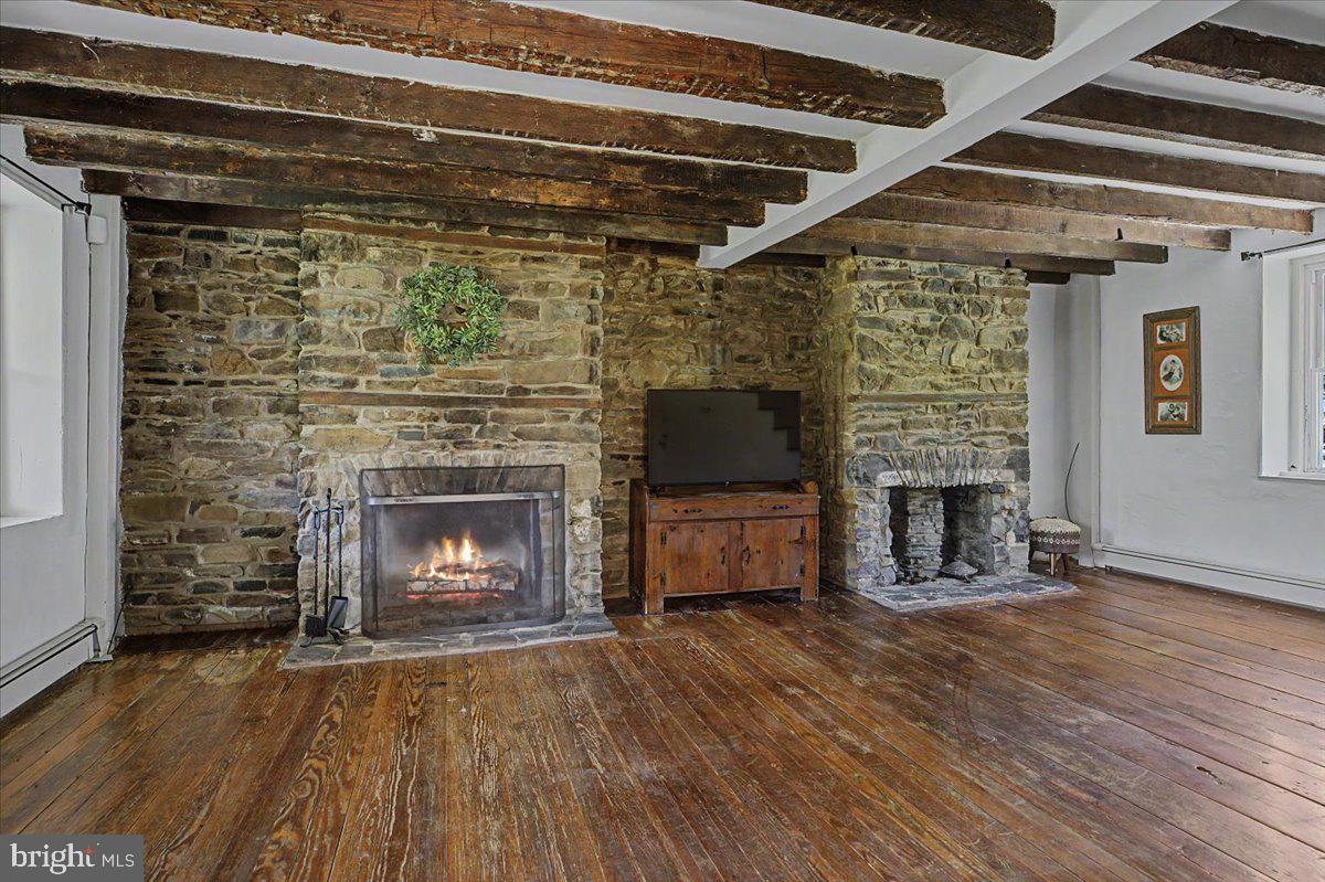 2308 DANIEL BRAY HIGHWAY