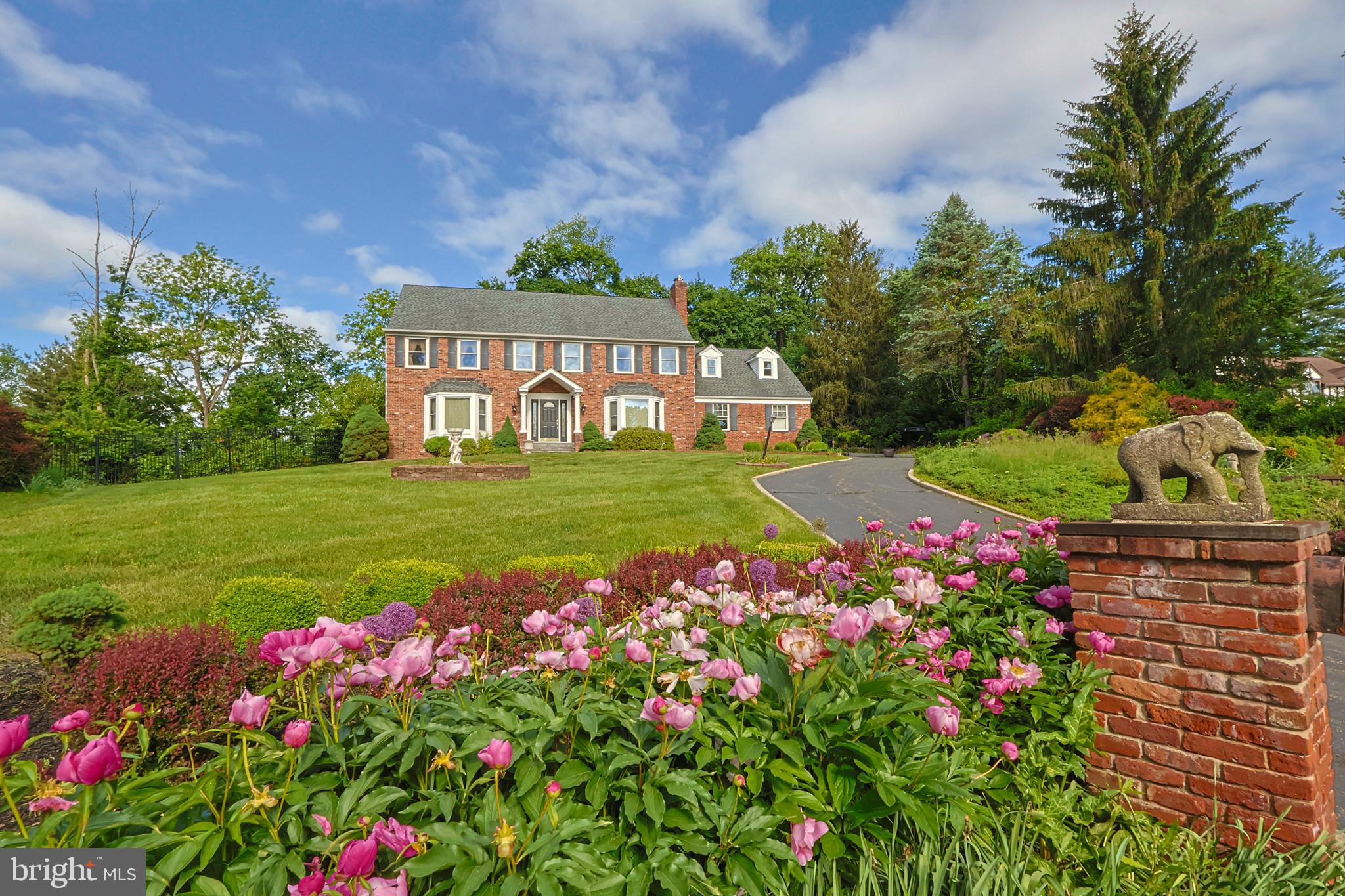 1 WILLOW BROOK LANE