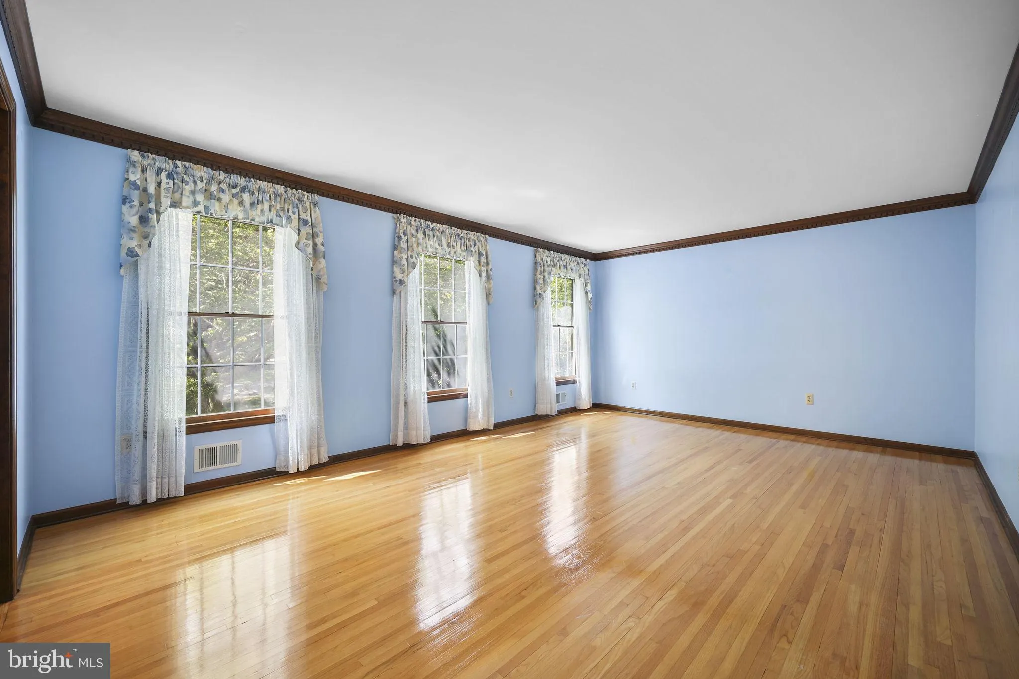 Princeton Junction, New Jersey 08550, United States, 4 Bedrooms Bedrooms, ,3 BathroomsBathrooms,Residential,Coming Soon,196112