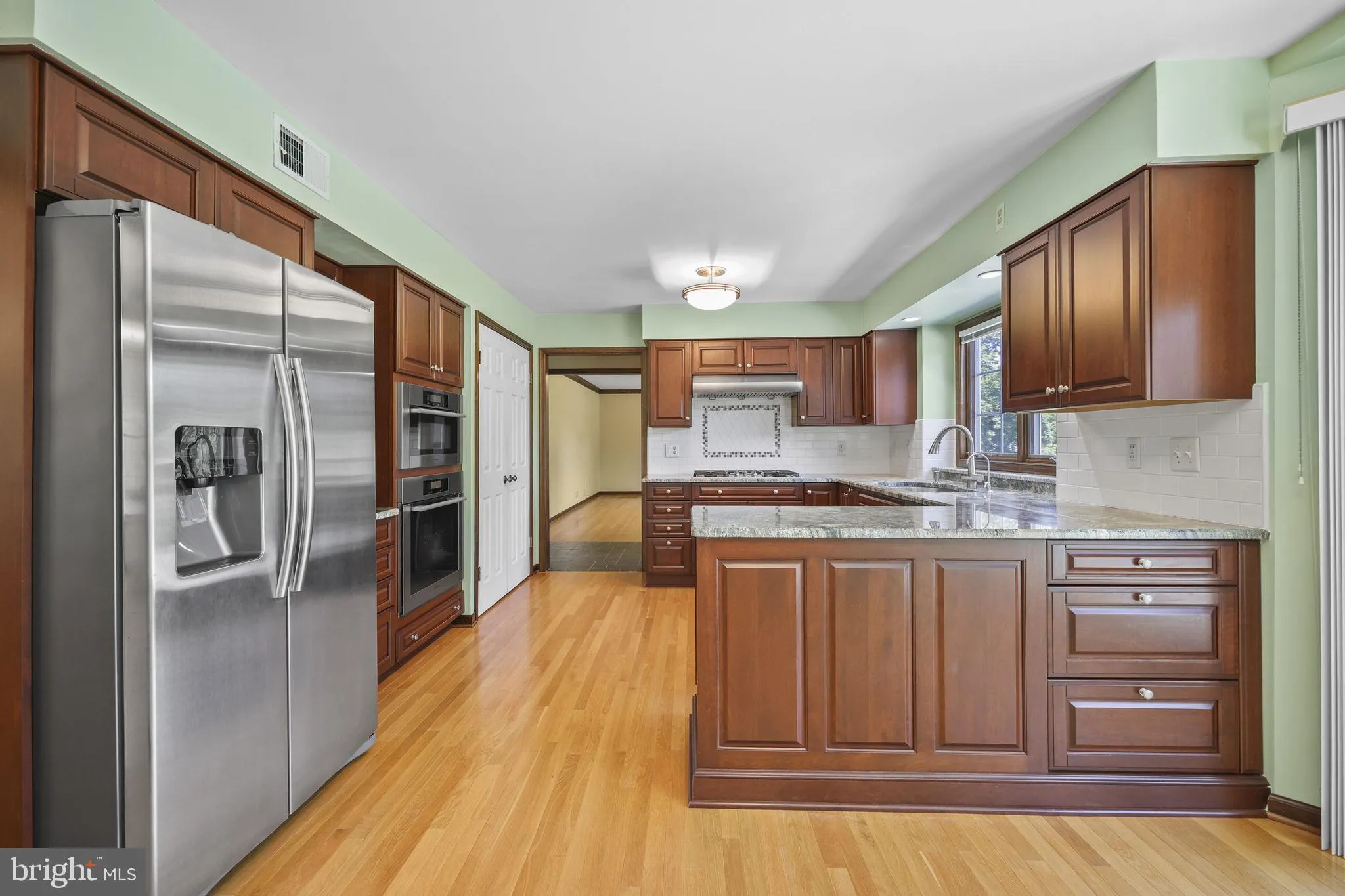 Princeton Junction, New Jersey 08550, United States, 4 Bedrooms Bedrooms, ,3 BathroomsBathrooms,Residential,Coming Soon,196112