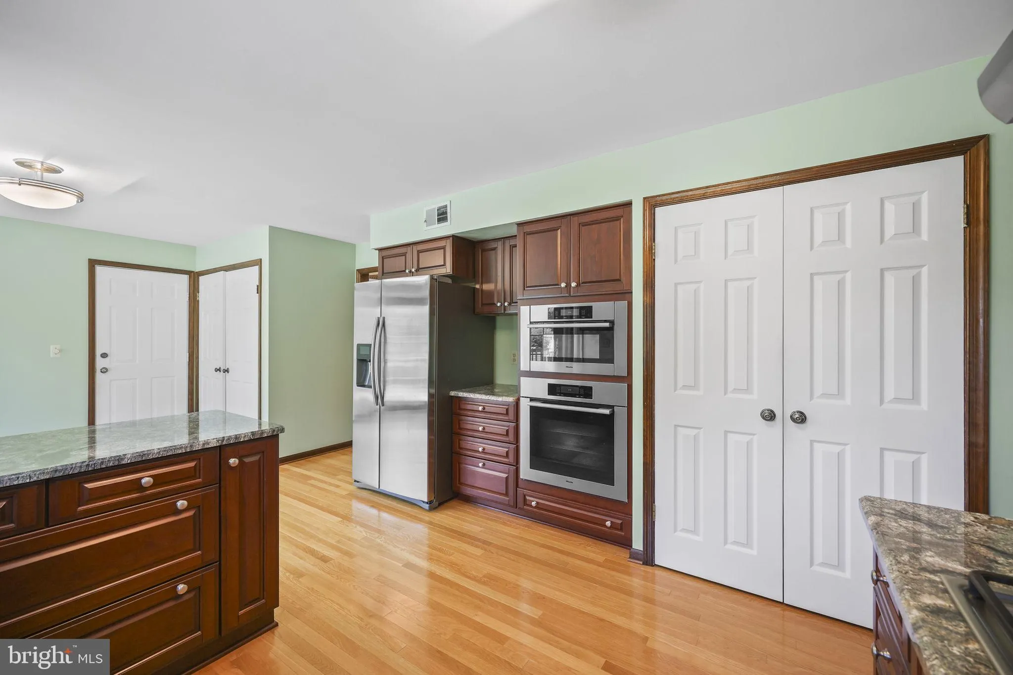 Princeton Junction, New Jersey 08550, United States, 4 Bedrooms Bedrooms, ,3 BathroomsBathrooms,Residential,Coming Soon,196112