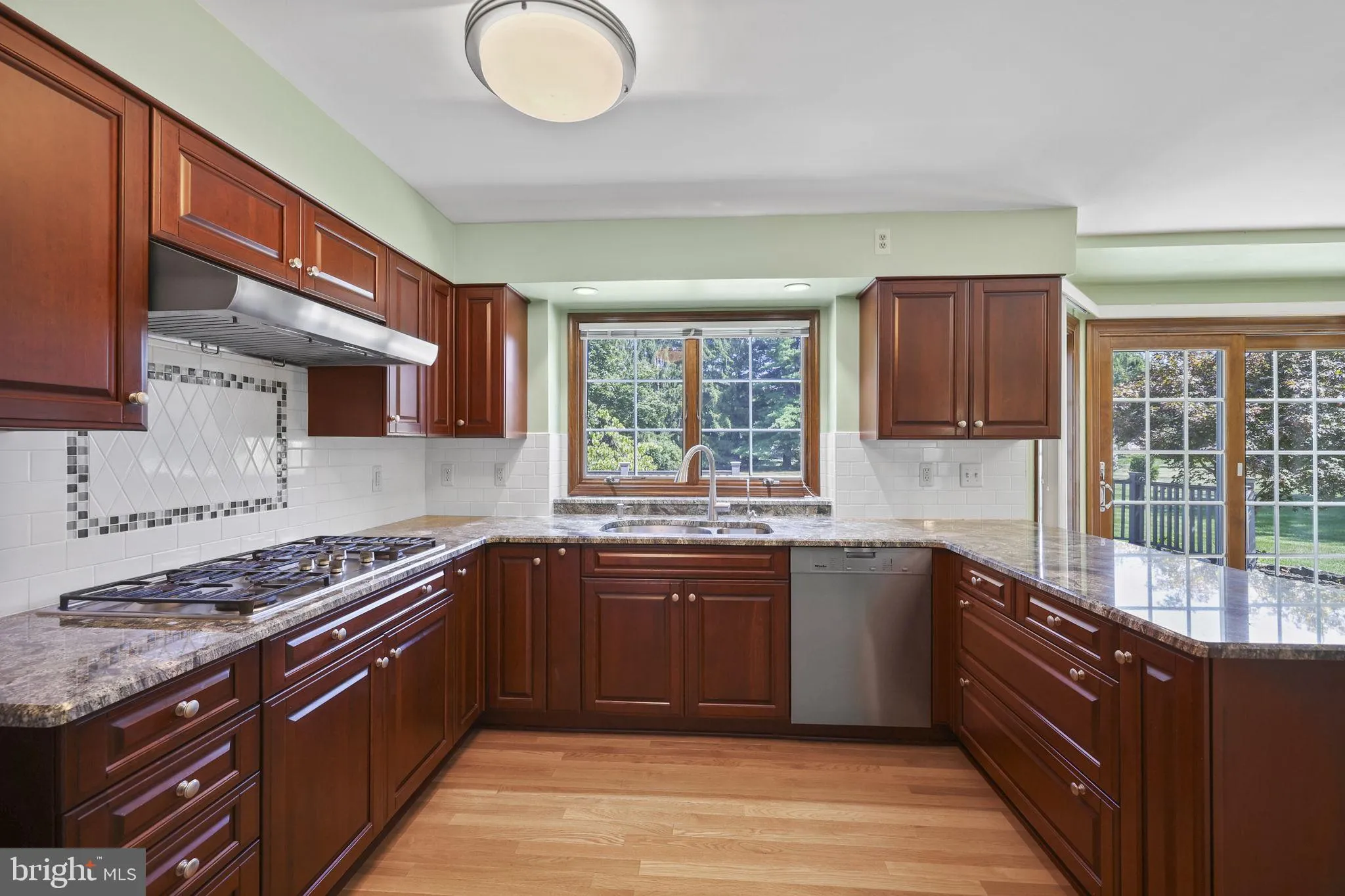 Princeton Junction, New Jersey 08550, United States, 4 Bedrooms Bedrooms, ,3 BathroomsBathrooms,Residential,Coming Soon,196112