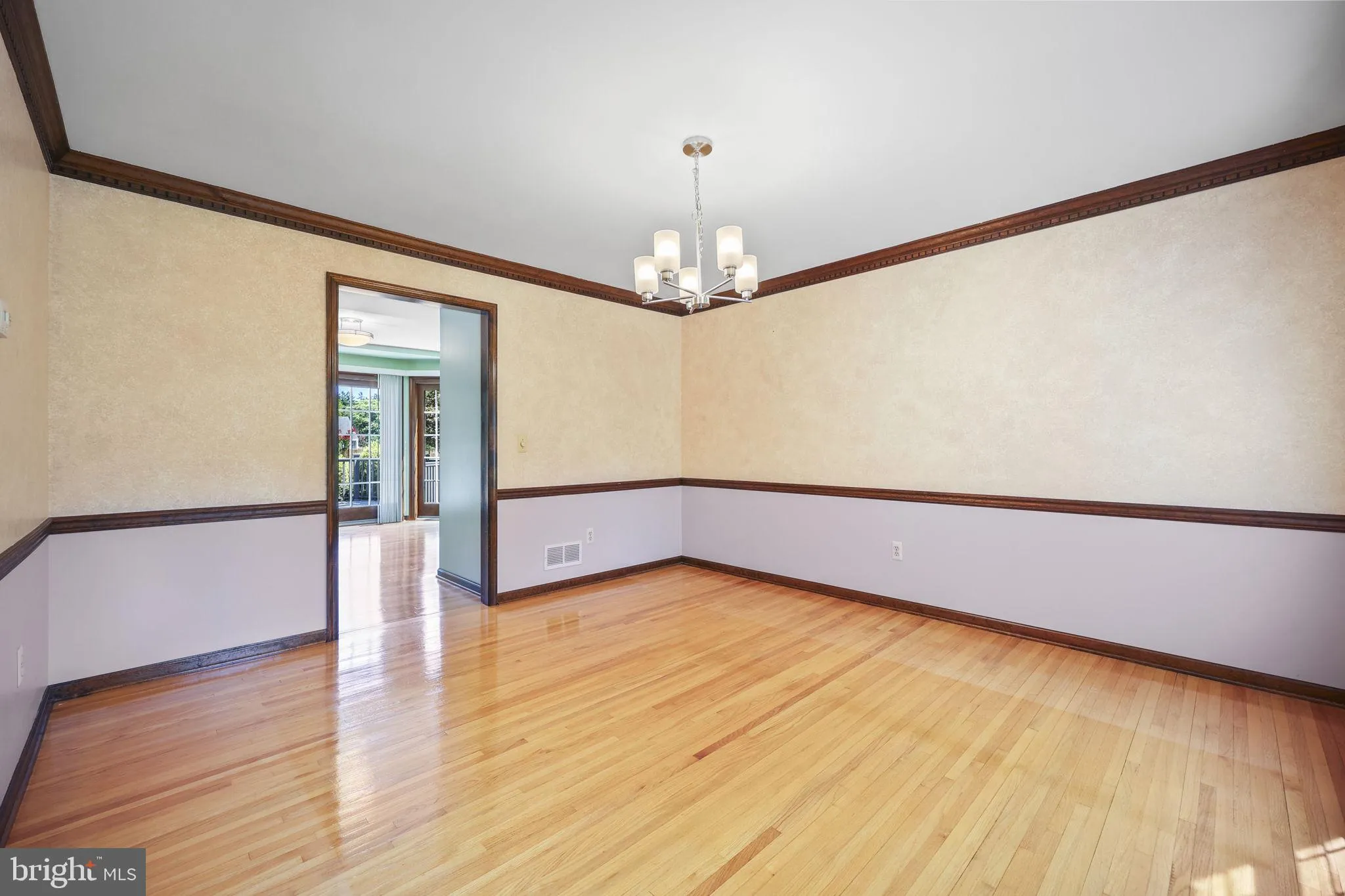 Princeton Junction, New Jersey 08550, United States, 4 Bedrooms Bedrooms, ,3 BathroomsBathrooms,Residential,Coming Soon,196112