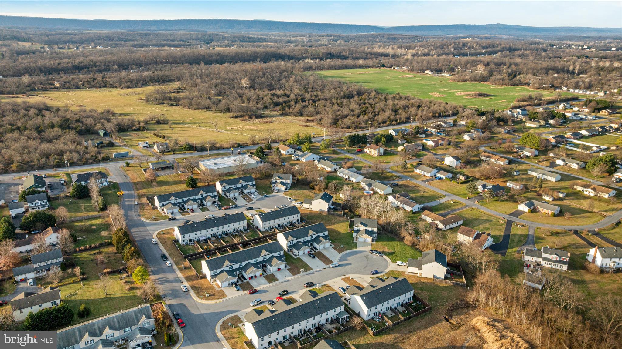 THE TOWNES OF RIDGEWAY - Residential
