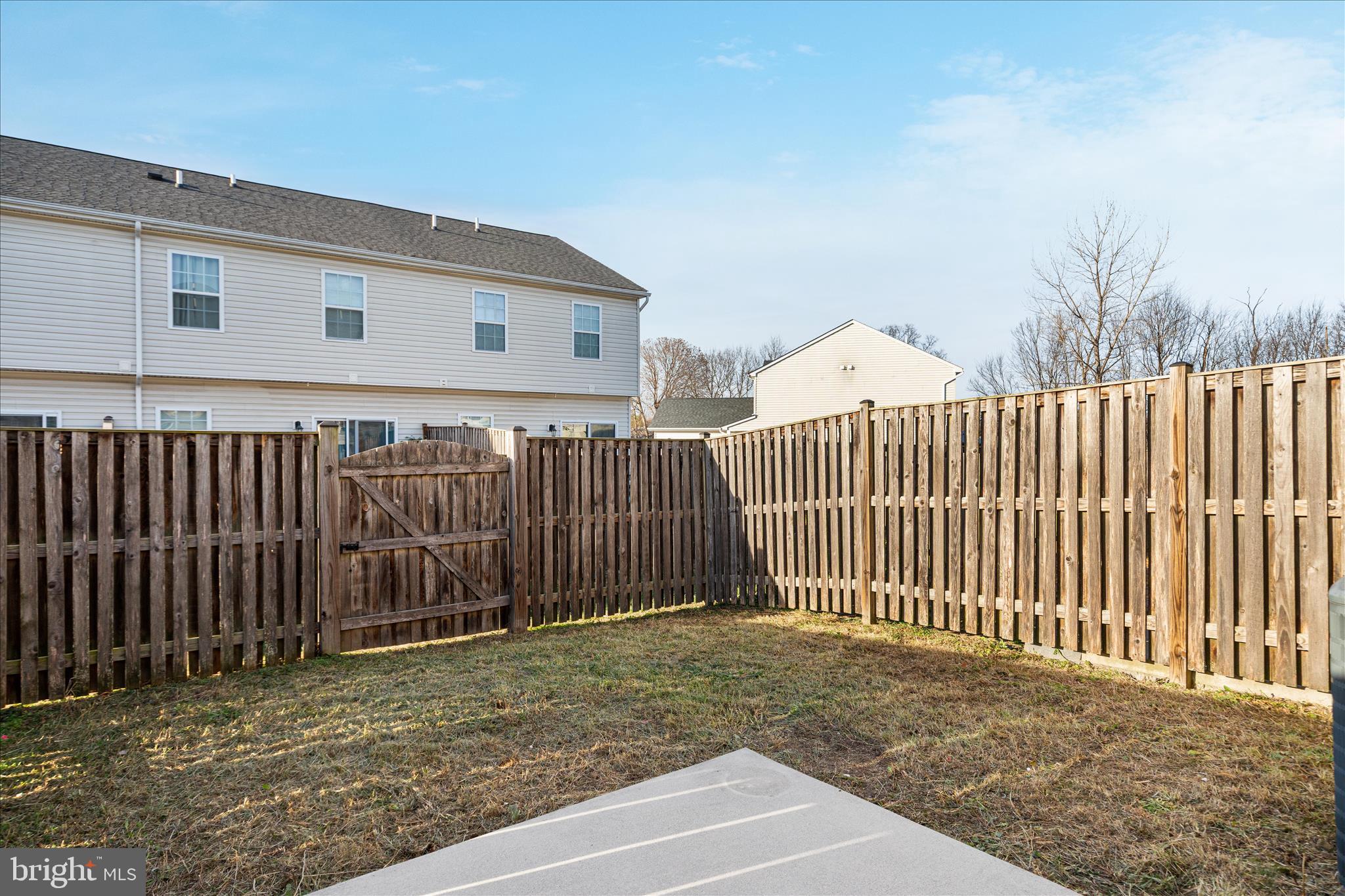 THE TOWNES OF RIDGEWAY - Residential