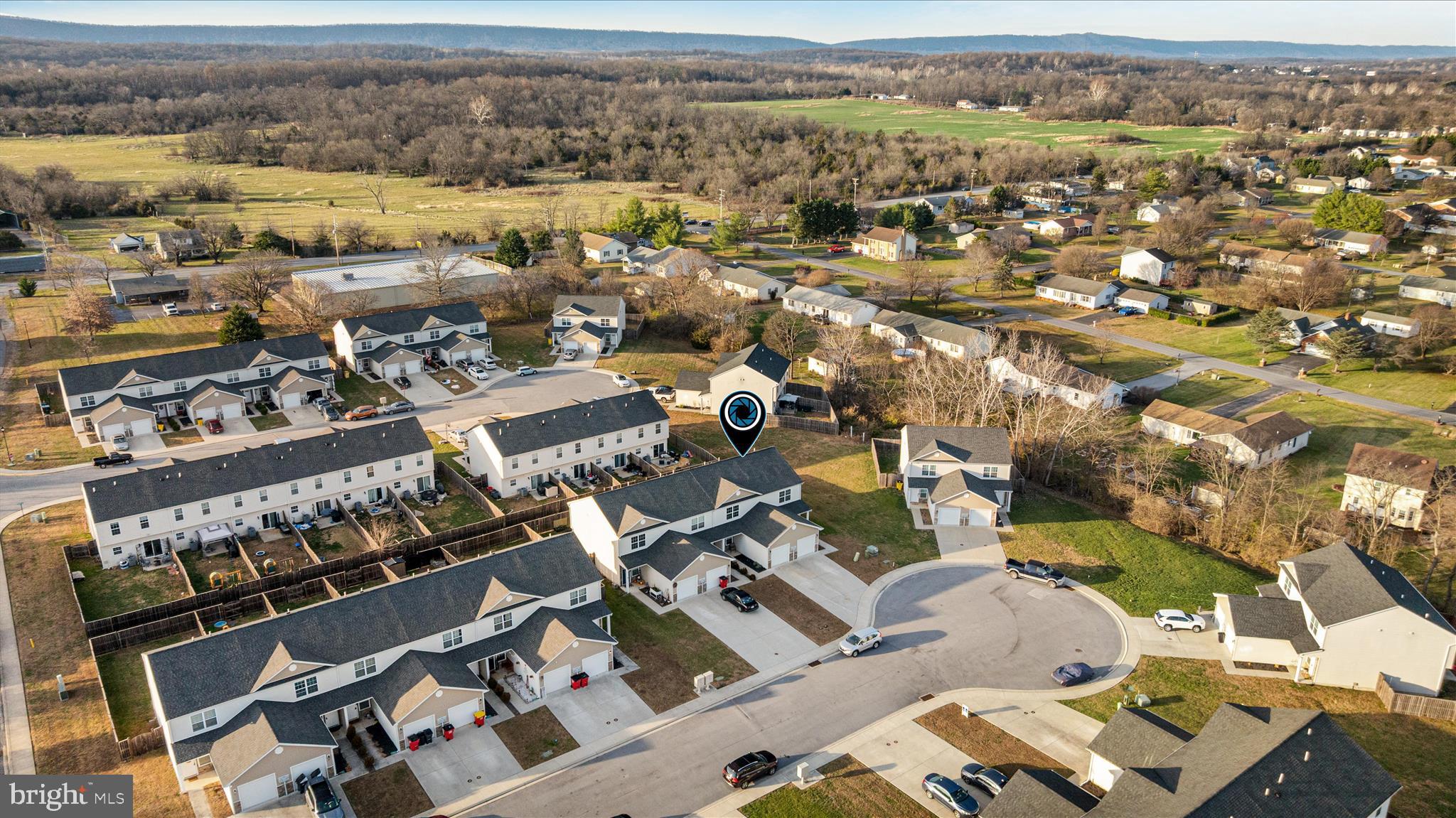 THE TOWNES OF RIDGEWAY - Residential