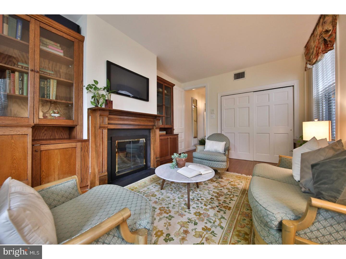 FITLER SQUARE - Residential