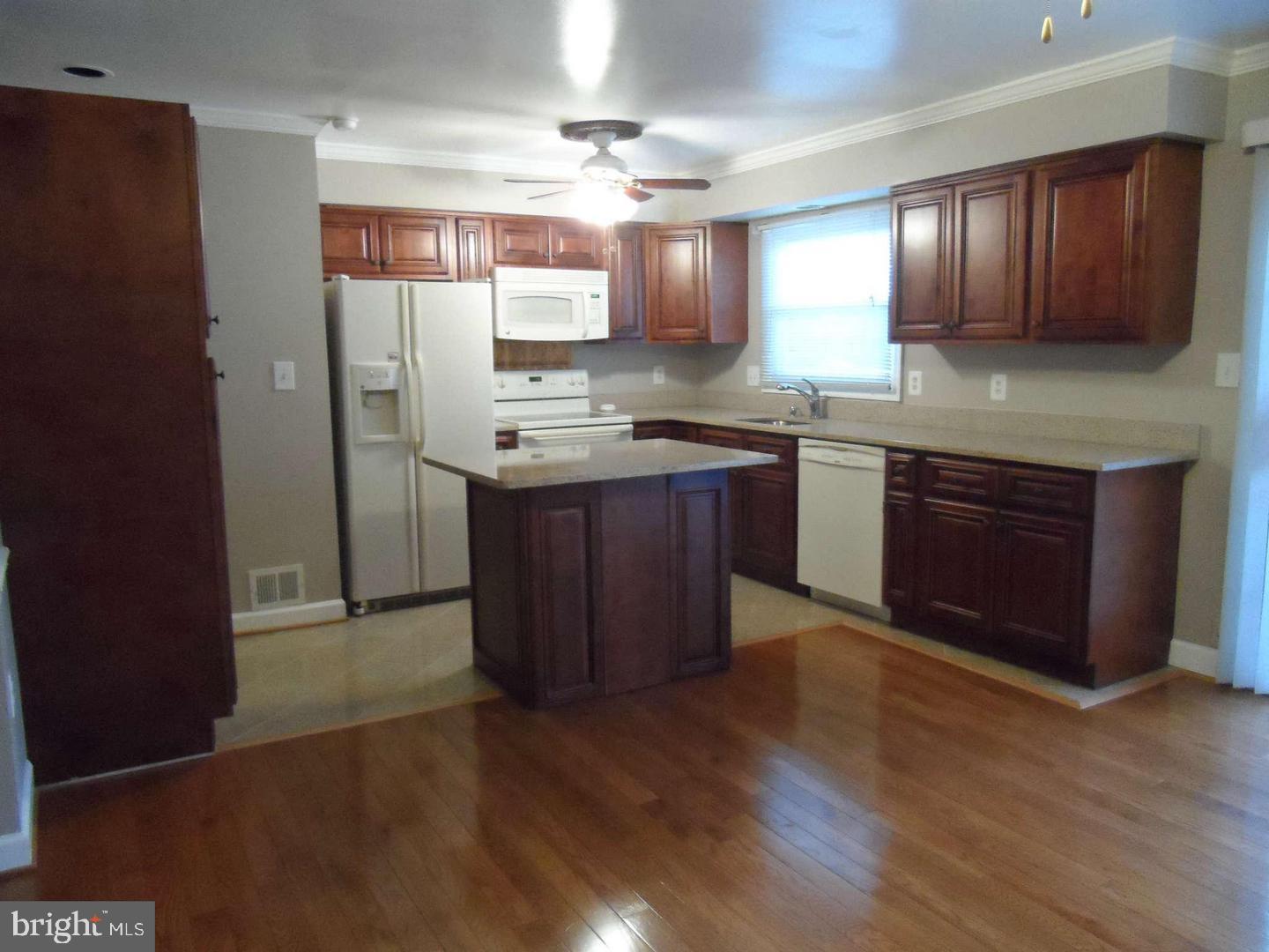 CHURCHILL TOWN SECTOR - Residential